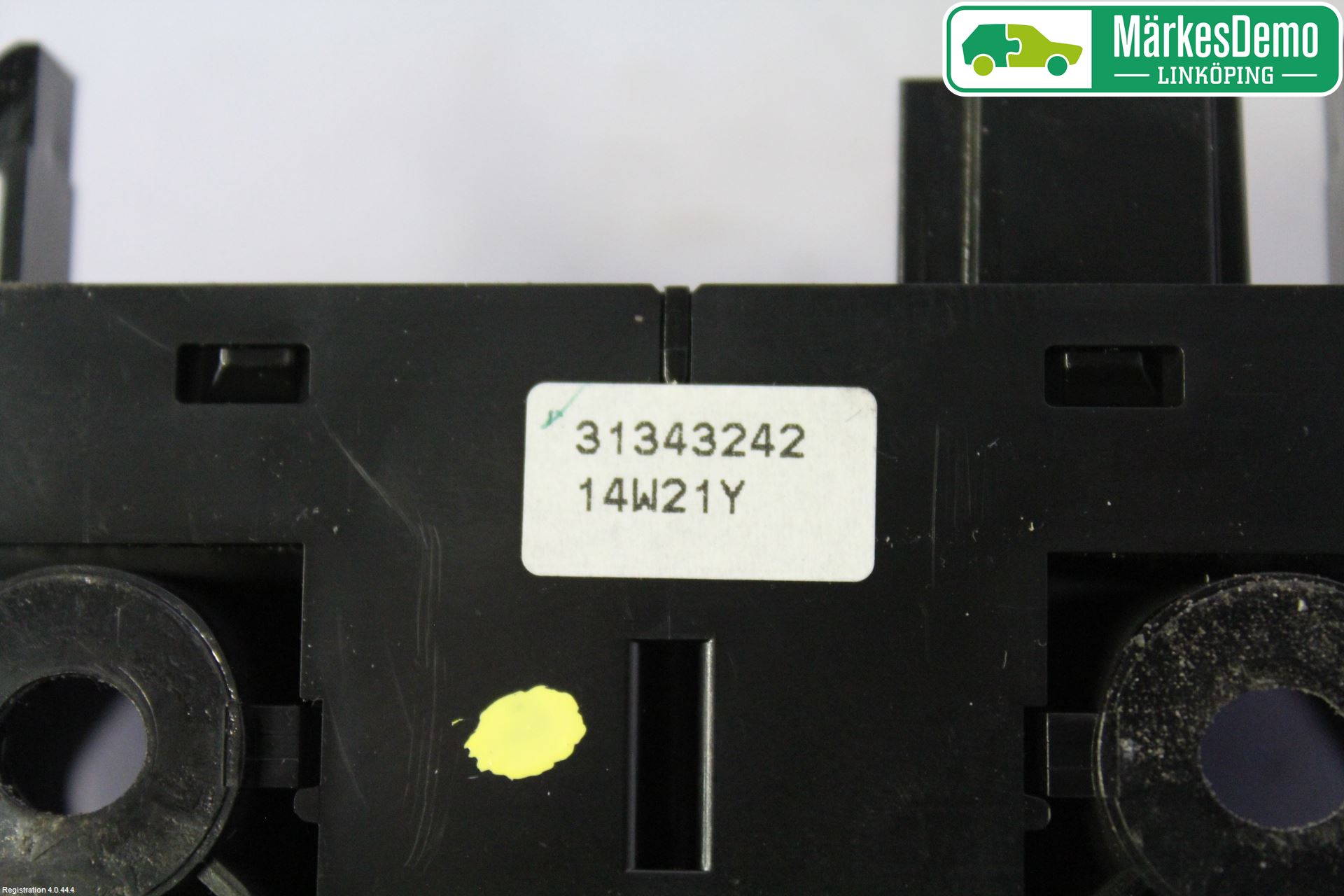 Volvo V70 14-16 Bryter Parkeringsbrems