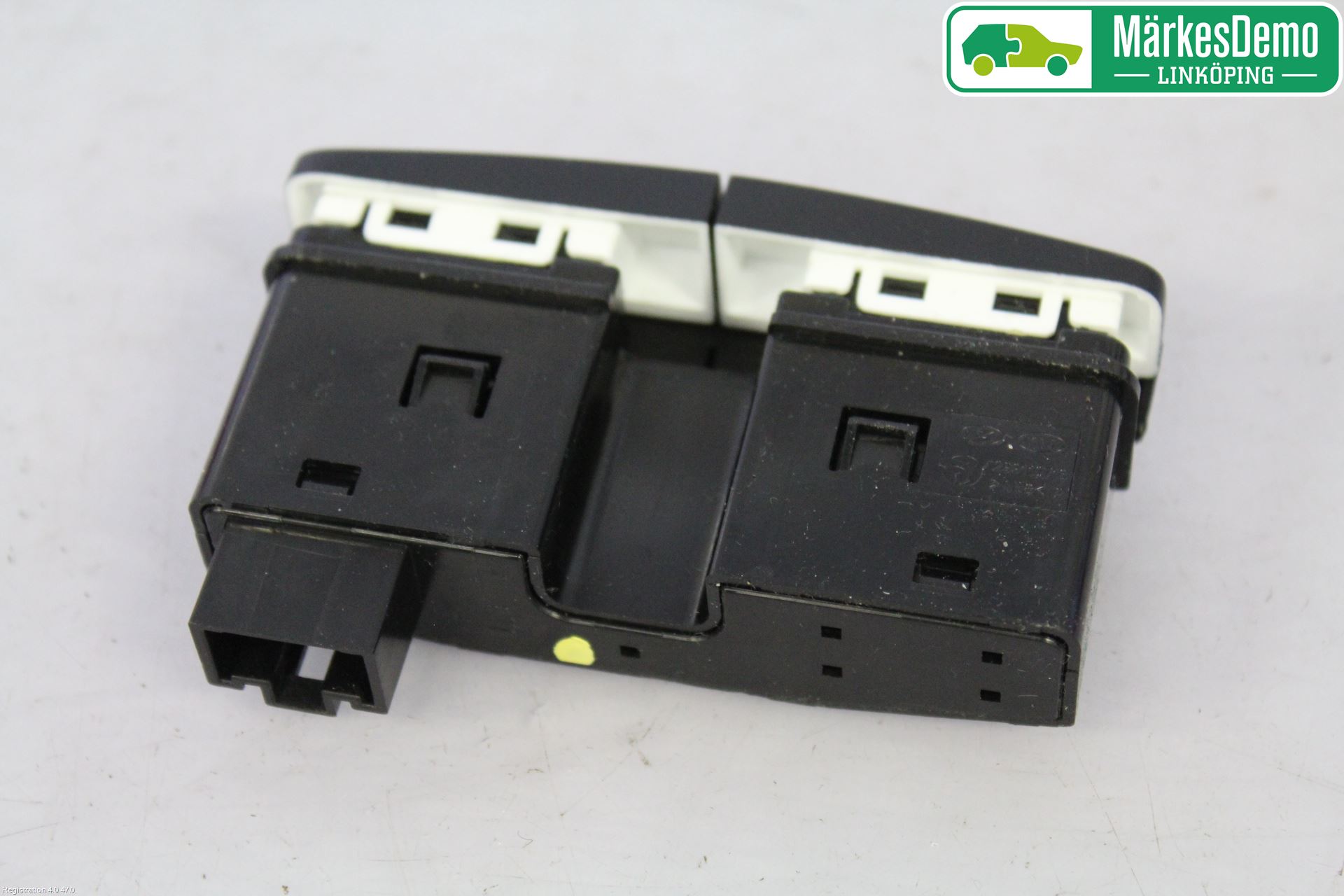 Kia RIO 12-16 Bryter Varmesete