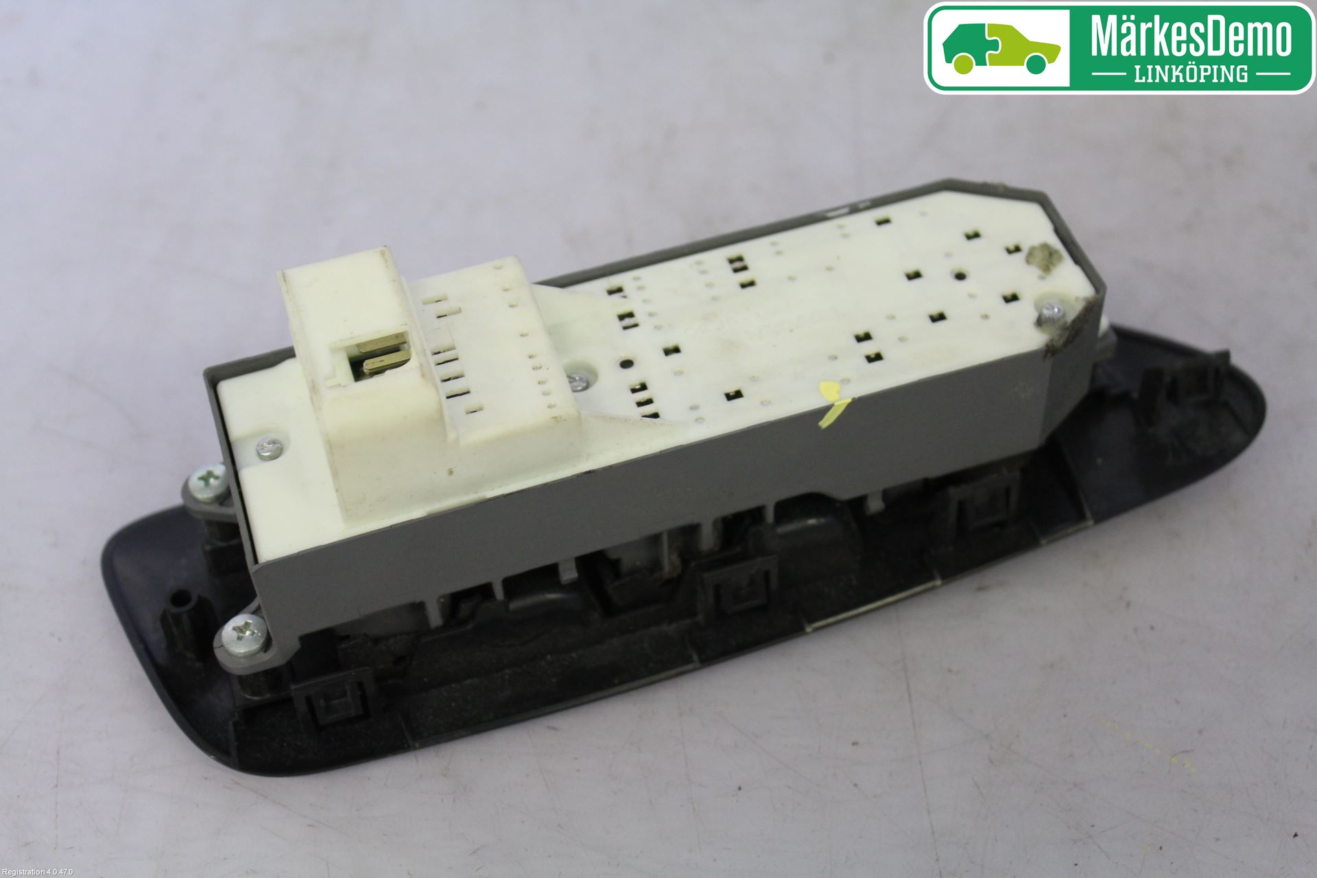 Toyota AURIS 07-09 Bryter Vindusheis