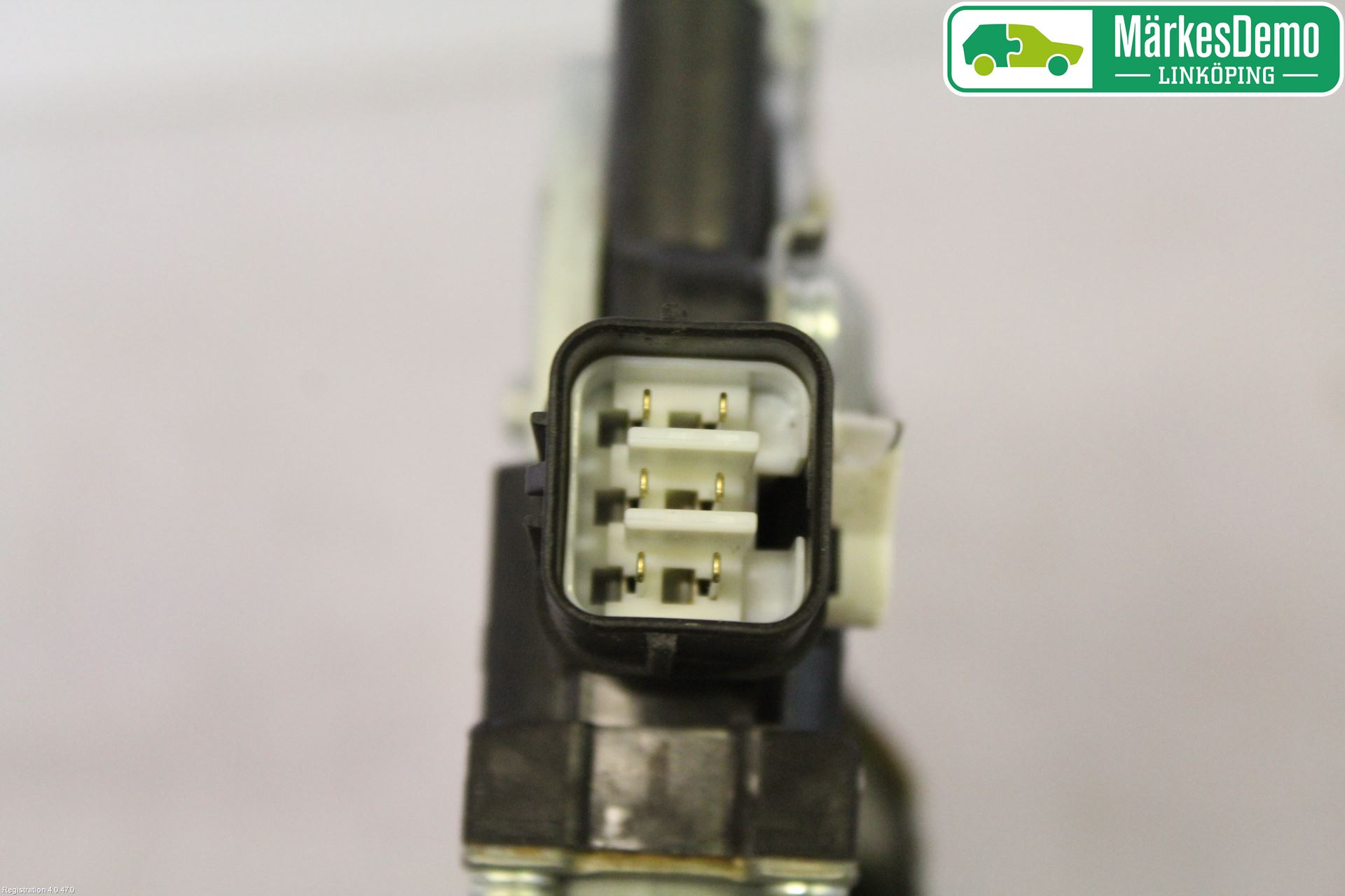 Mitsubishi OUTLANDER 07-12 Vindusheis El Komp