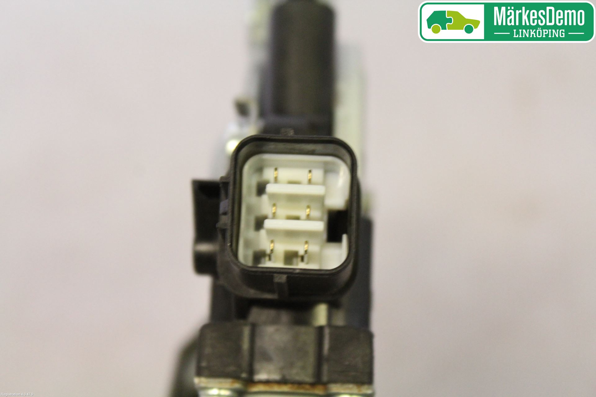 Mitsubishi OUTLANDER 07-12 Vindusheis El Komp