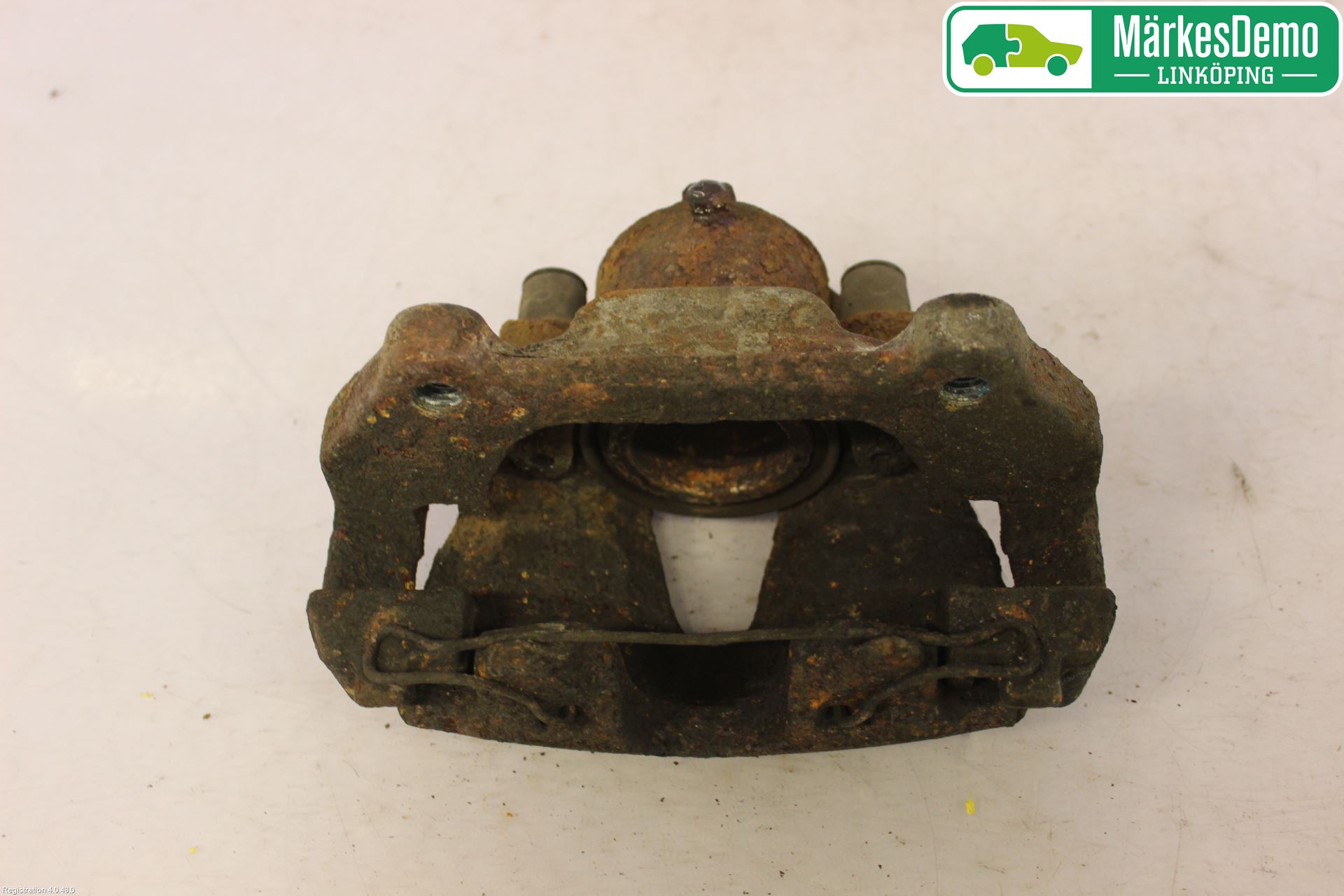 Saab 9-5     06-10 Bremsecaliper Foran Høyre