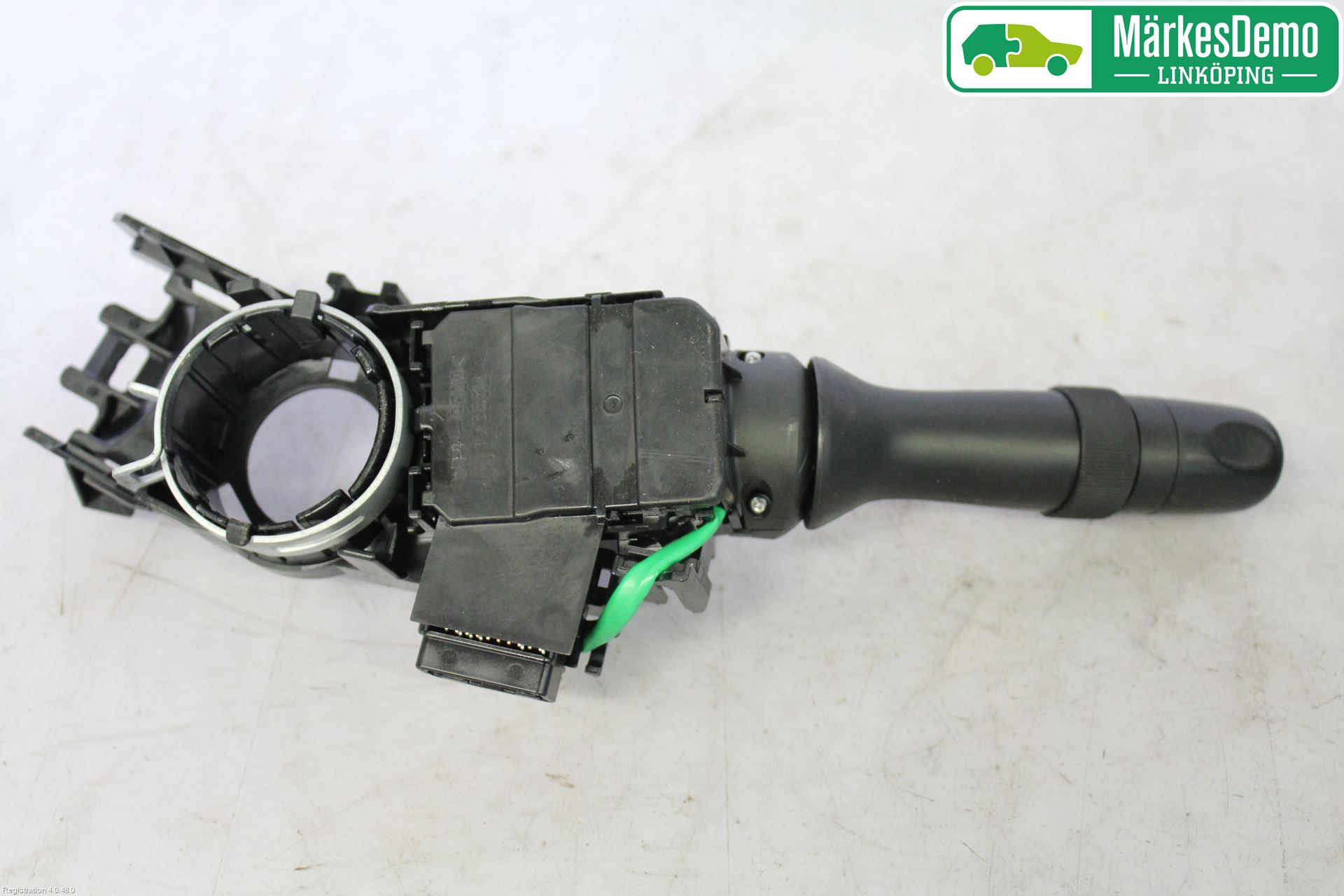 Toyota AVENSIS 09-15 Bryter Ratt Blinklys - Lys