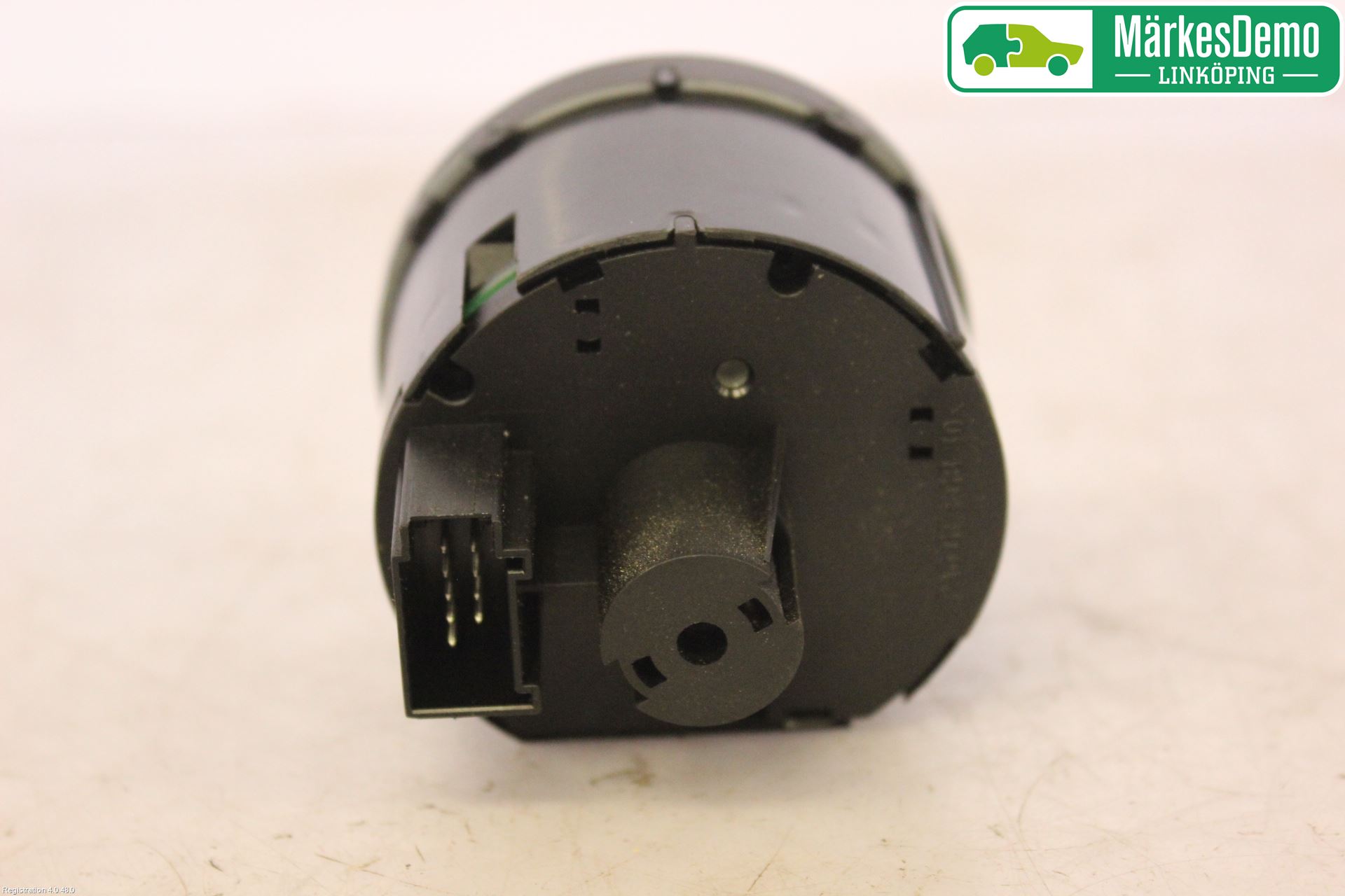 Volkswagen VW PASSAT 11-14 Bryter Hovedlys
