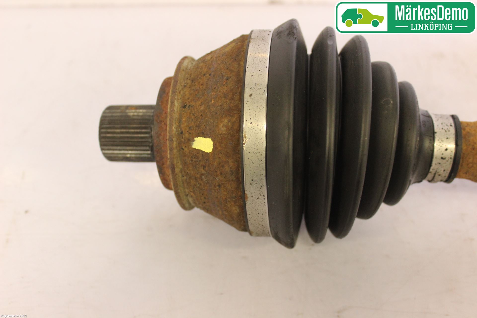 Audi A6/S6     05-11 Drivaksel Foran Kompl Venstre