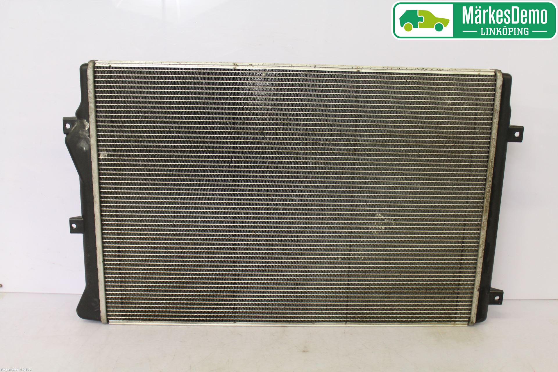 Volkswagen VW PASSAT 05-11 Radiator Manuell