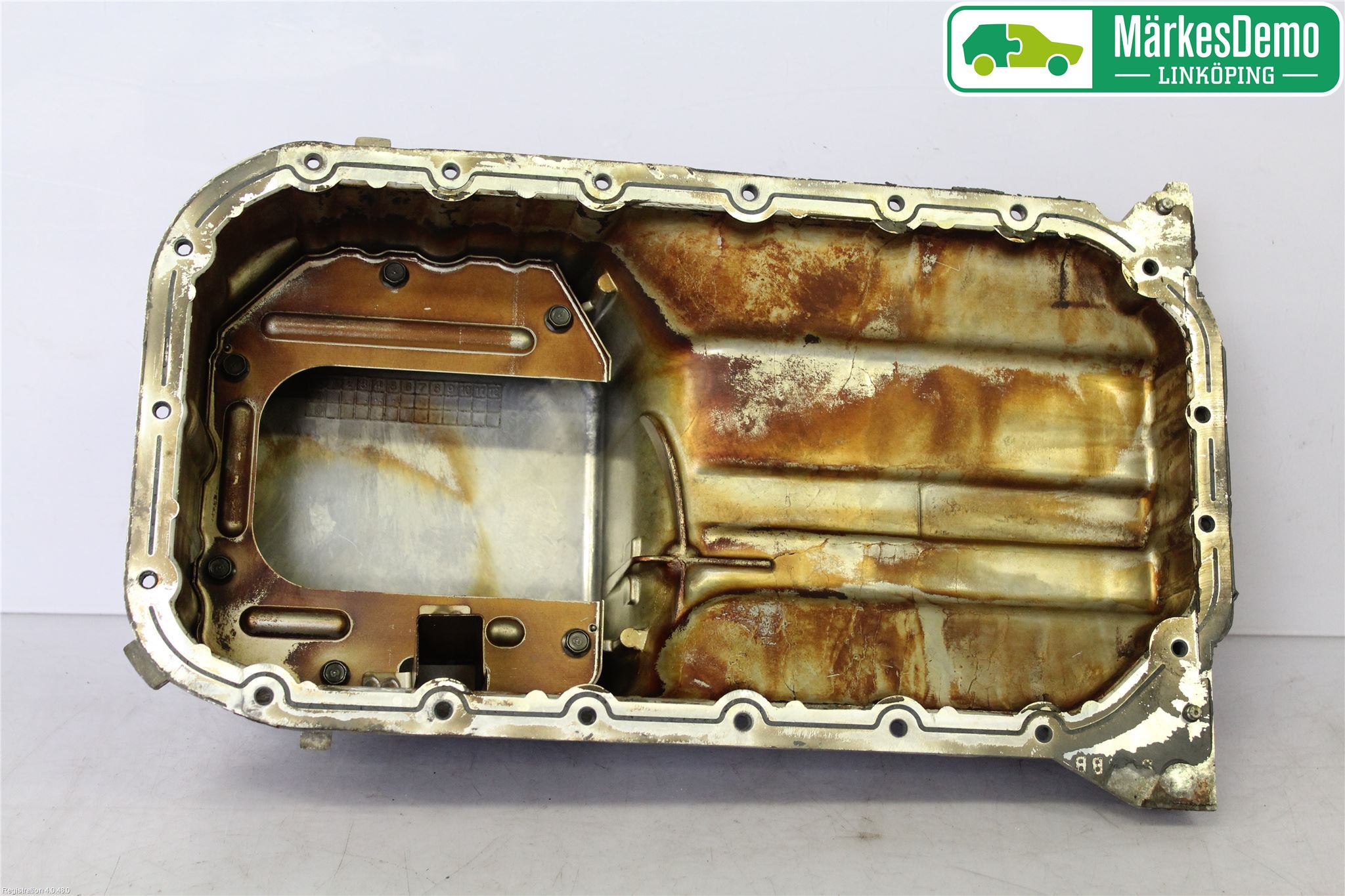 Kia SPORTAGE (JE) 05-10 Bunnpanne