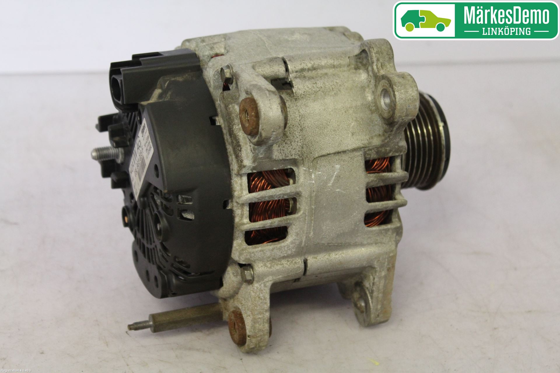 Volkswagen VW POLO 10-17 Dynamo