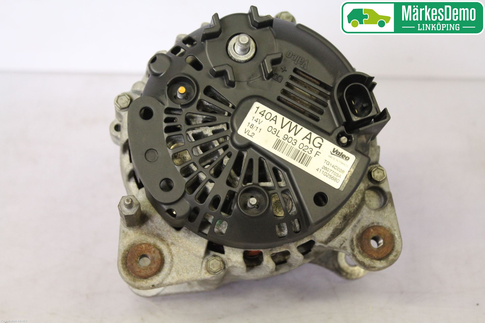 Volkswagen VW POLO 10-17 Dynamo