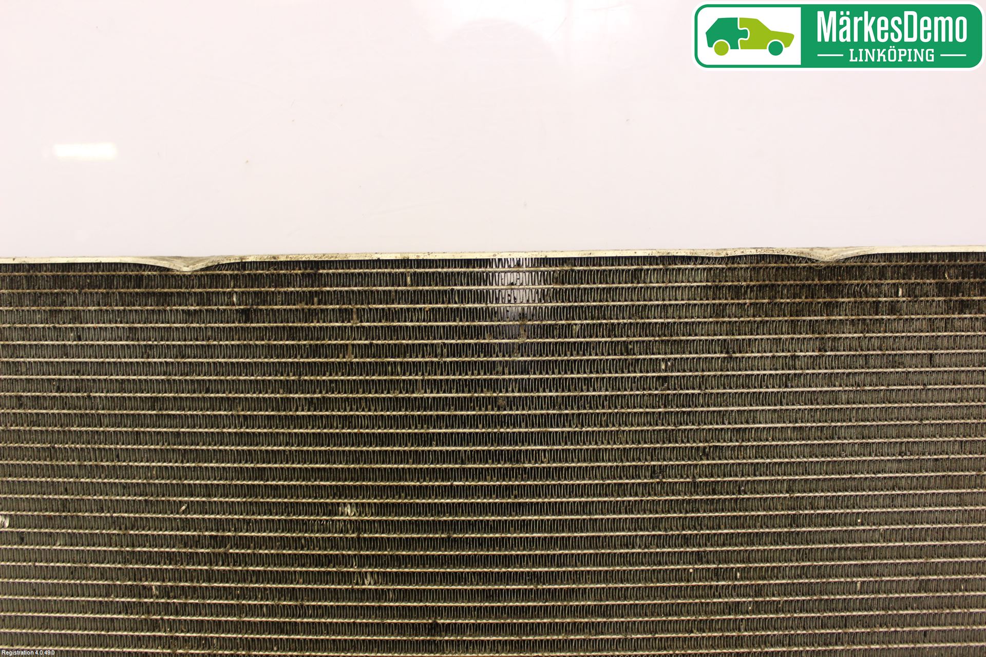 BMW 5 F10/F11/F18 09-17 Radiator Automat