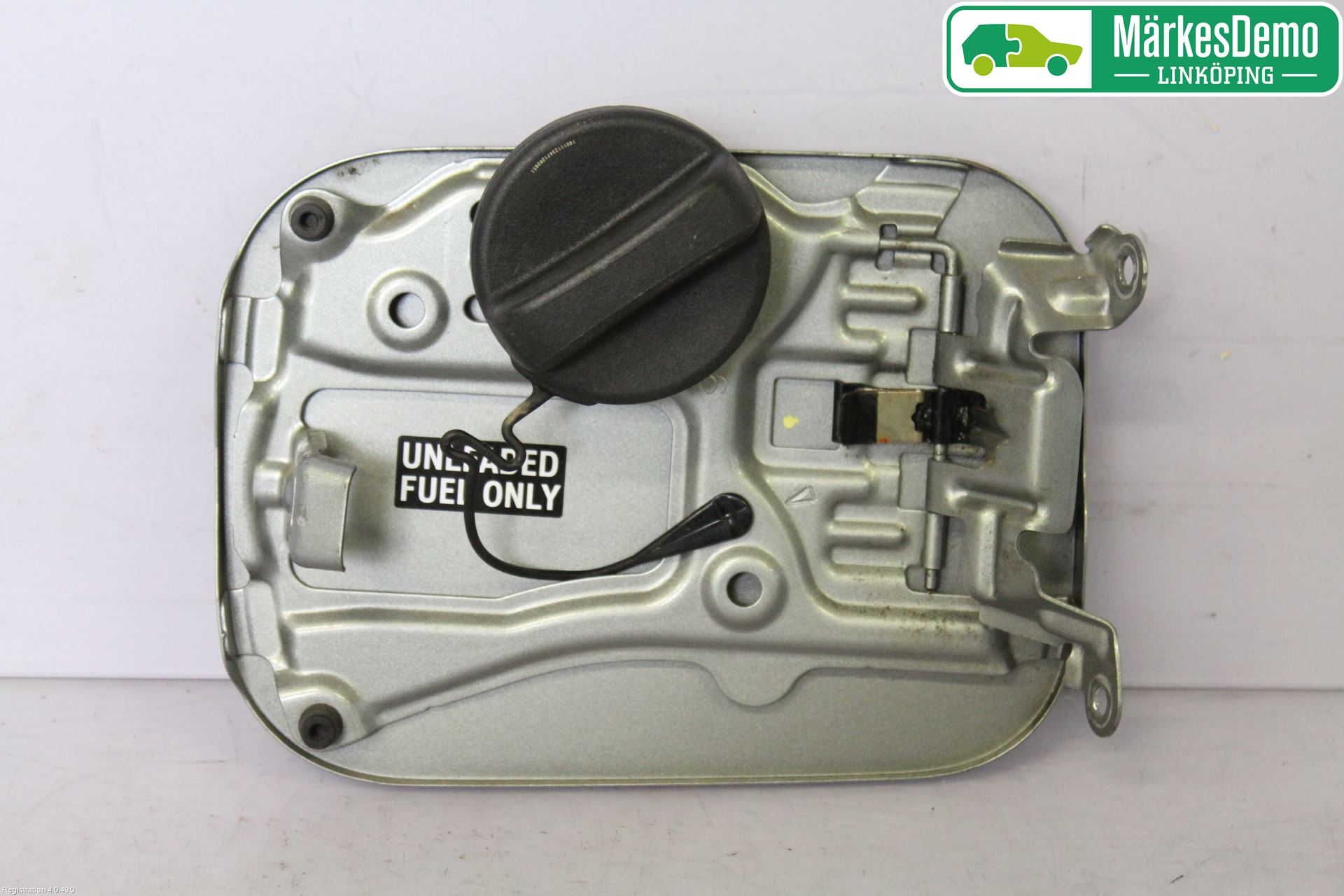 Toyota AVENSIS 09-15 Drivstoff Tankluke