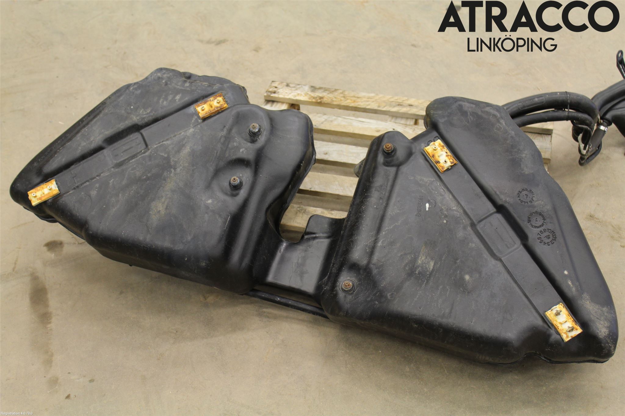Mercedes-Benz MB C (203) 00-07 Drivstofftank Diesel