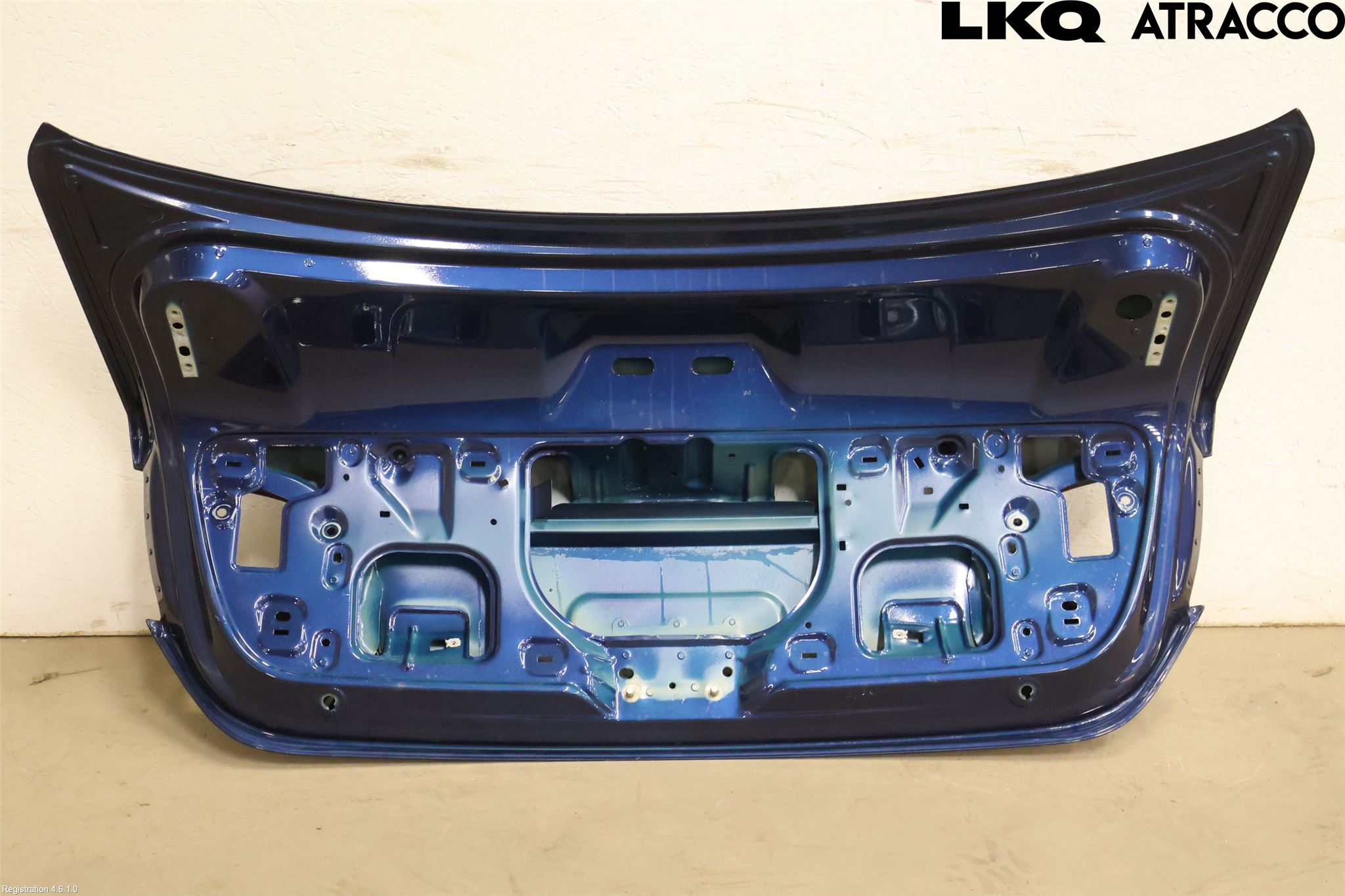 Volkswagen VW JETTA VI 11- Bakluke Koffertlokk