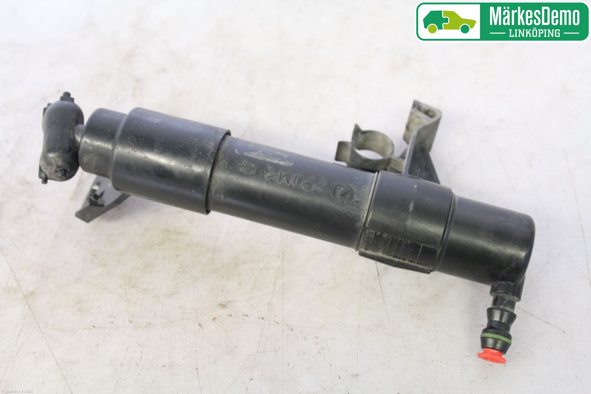 Volkswagen VW GOLF V 04-09 Spylerdyse Frontlykter