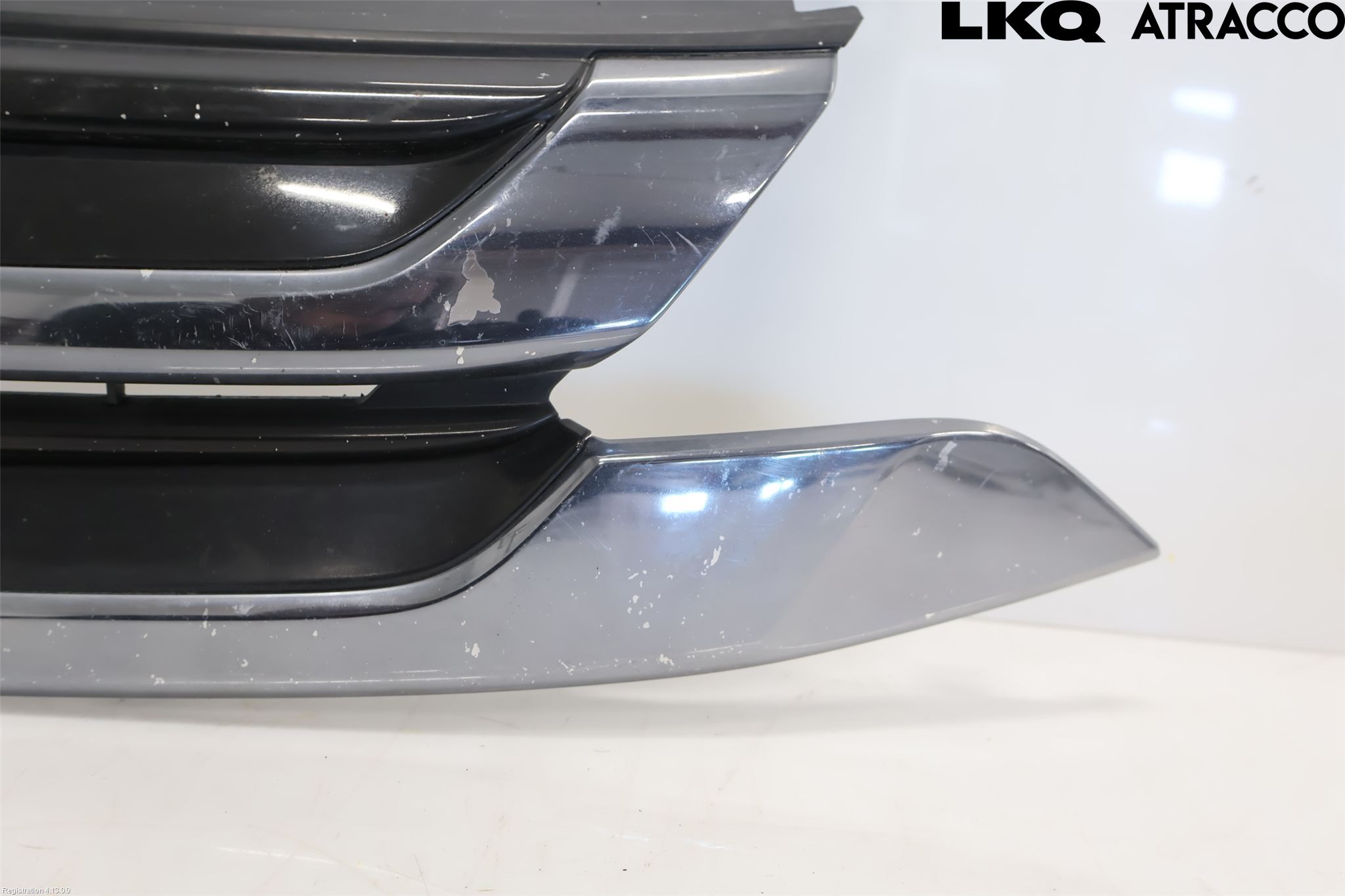 Mitsubishi OUTLANDER 13-21 Grill Komplett
