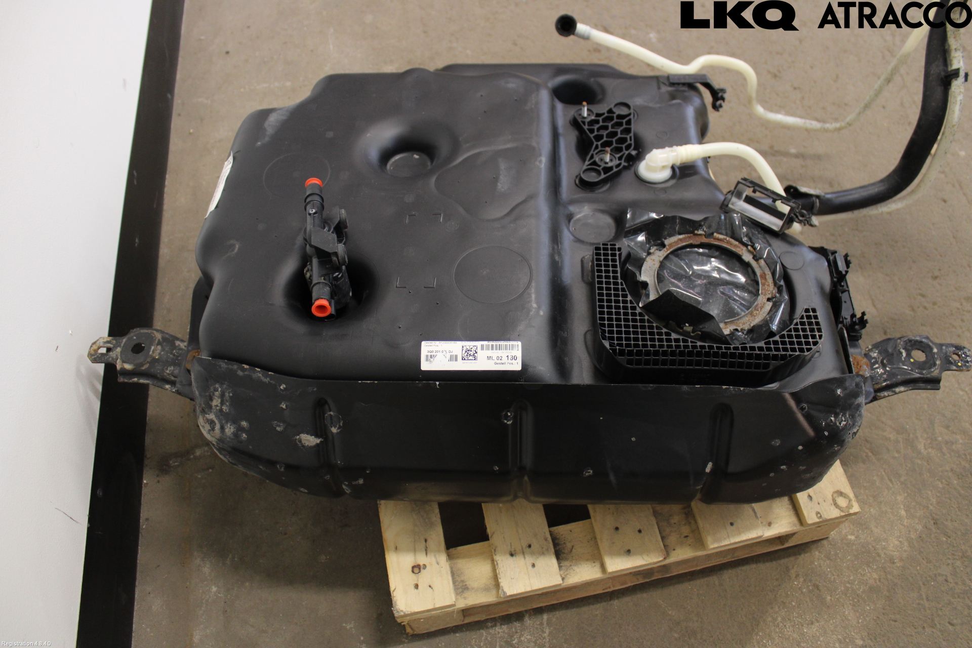 Volkswagen VW PASSAT 15-19 Drivstofftank Innsprøytning
