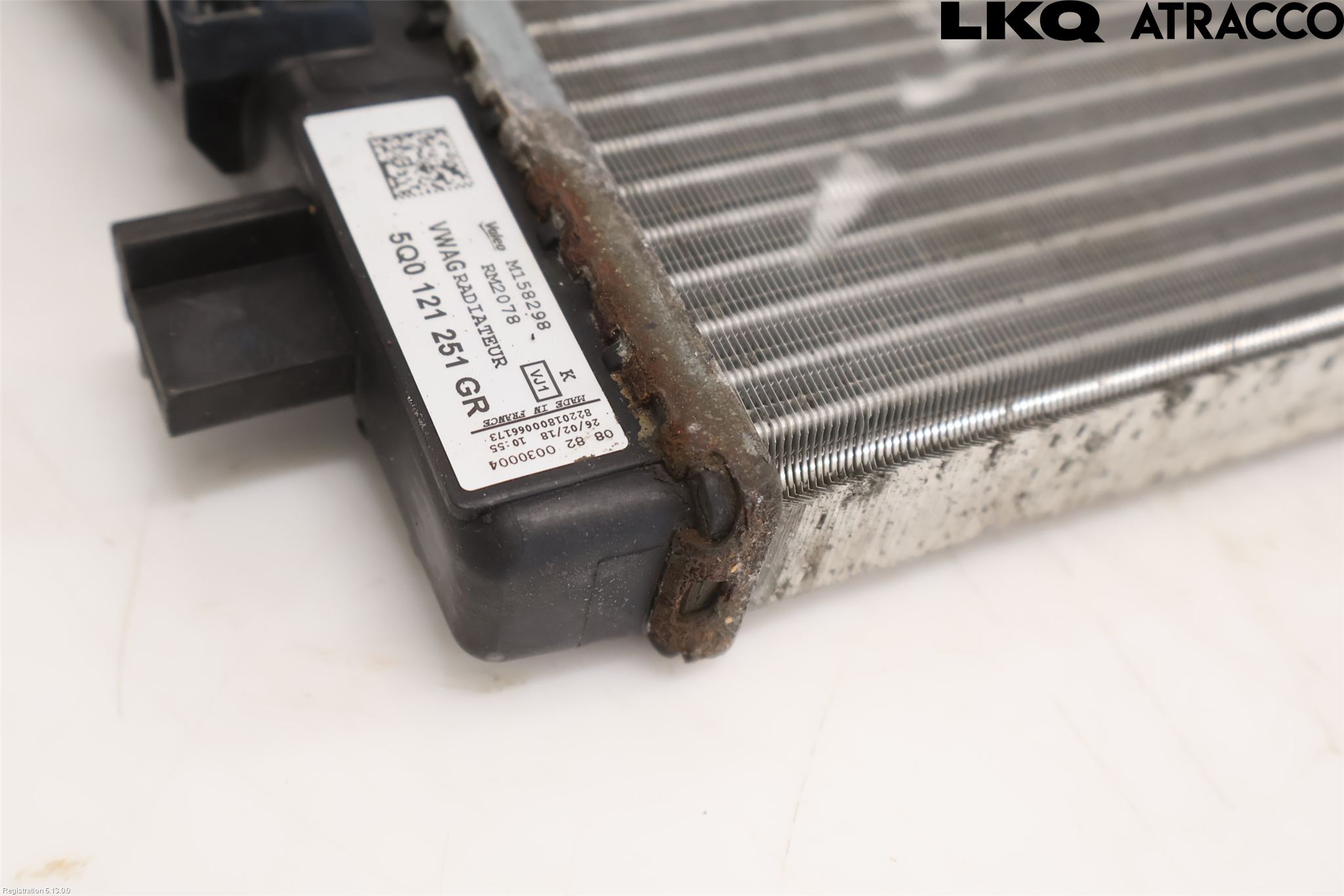 Volkswagen VW PASSAT 15-19 Radiator Automat