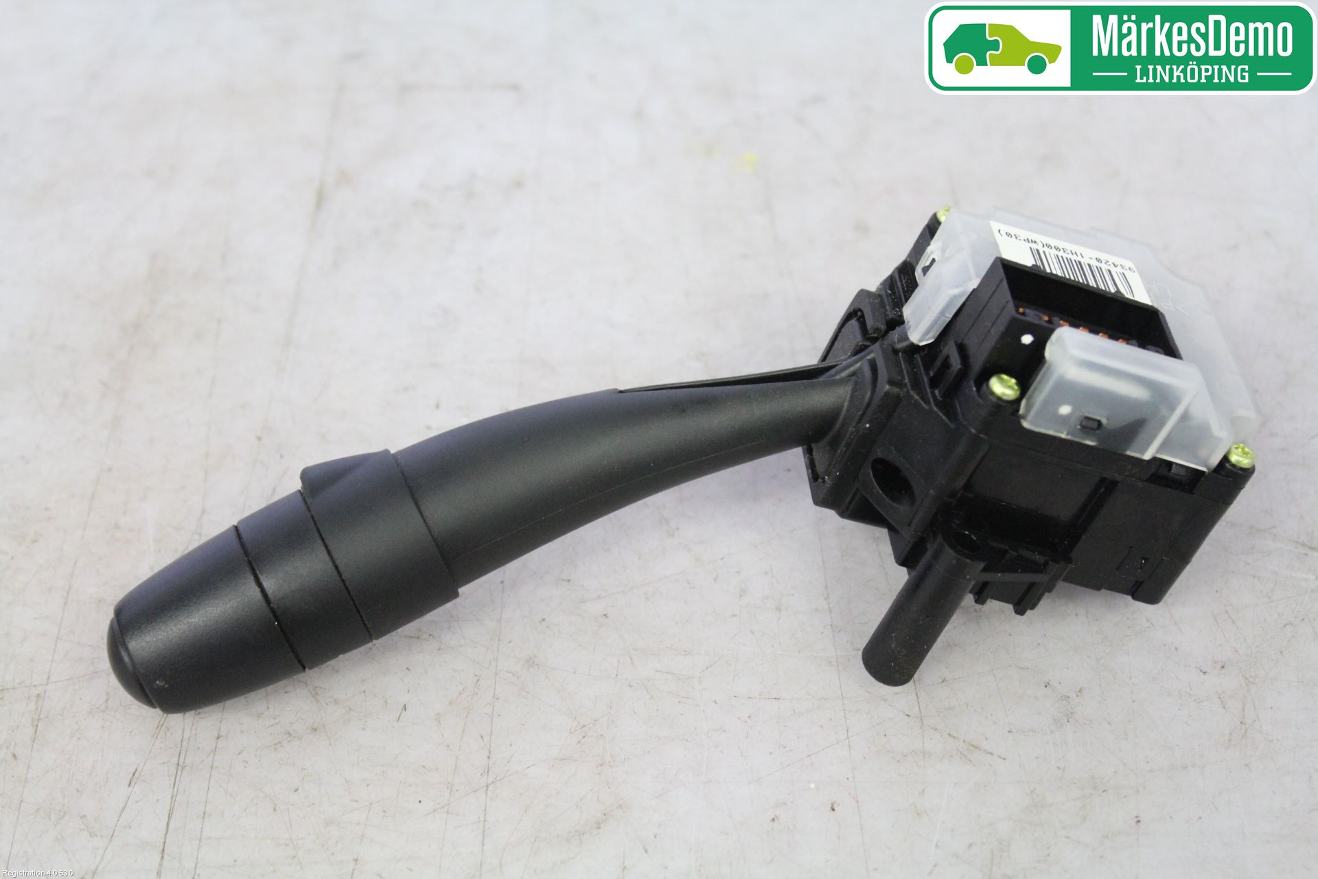 Kia CEED 06-12 Bryter Ratt Visker - Spyler