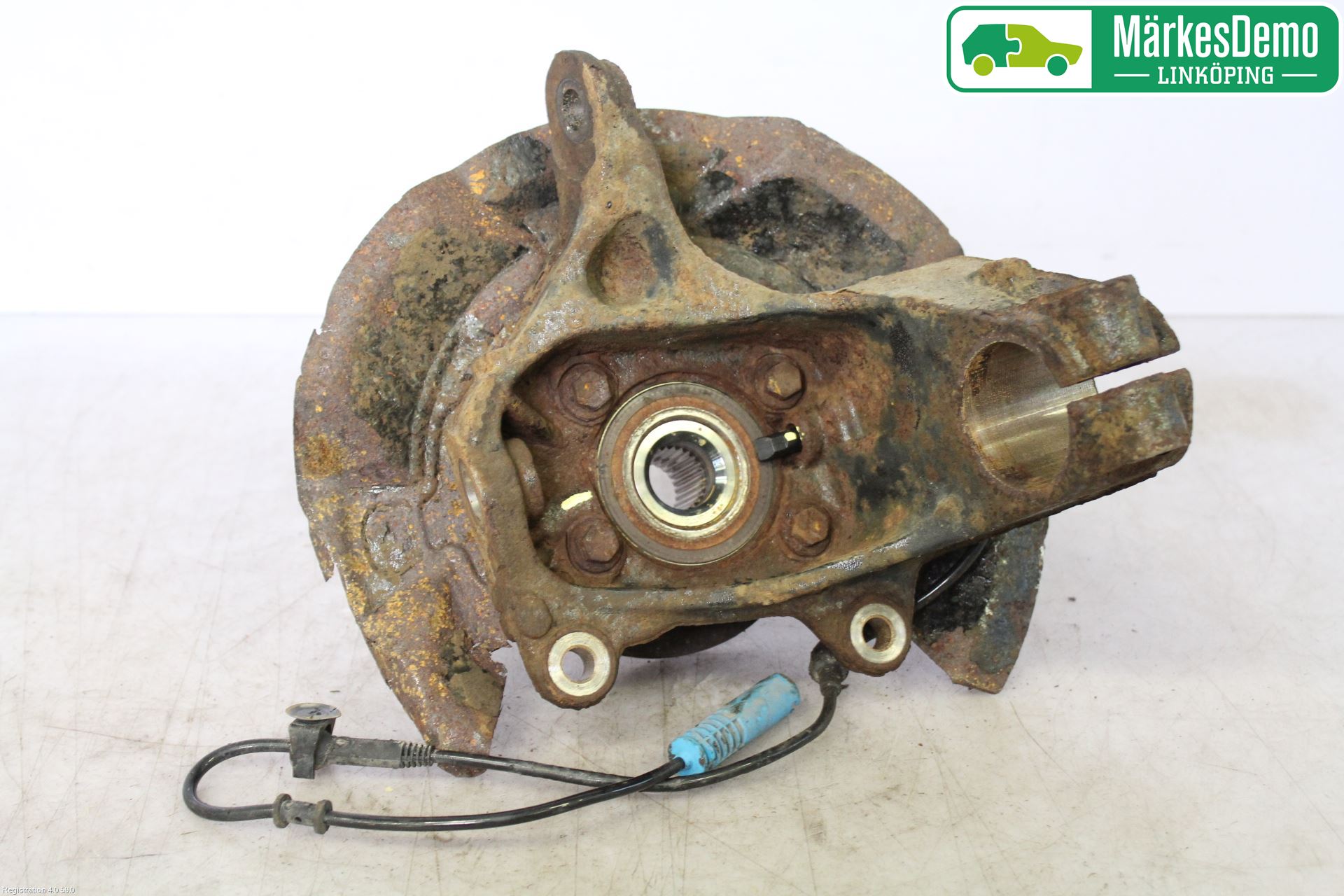 Mini COUPE R56 05-14 Spindel Vf