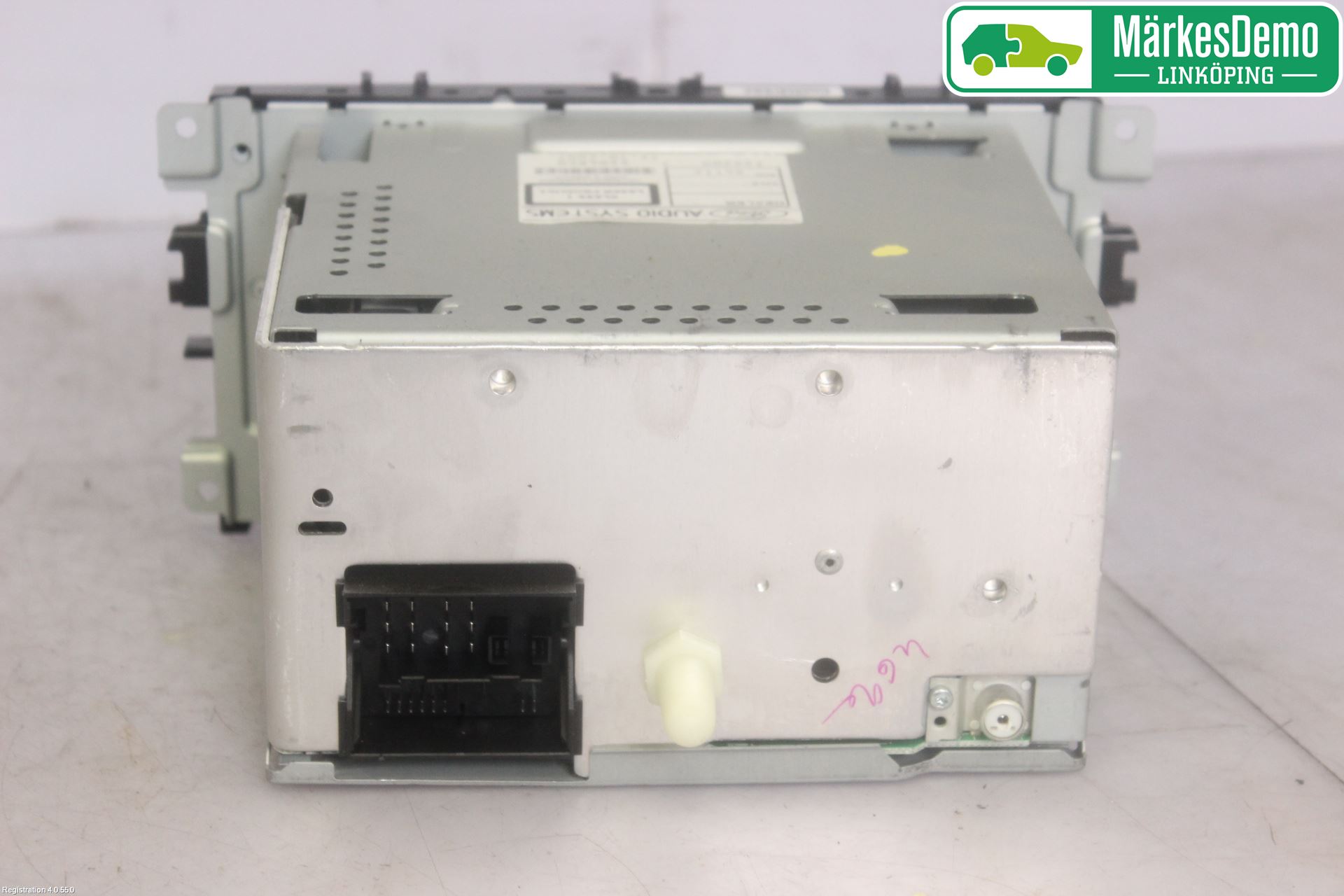 Ford FOCUS     04-07 Stereo Radio Med Cd