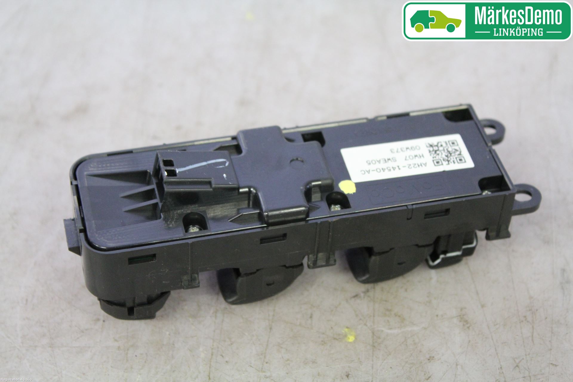 Landrover LAND ROVER DISCOVERY 4 10-16 Bryter Vindusheis