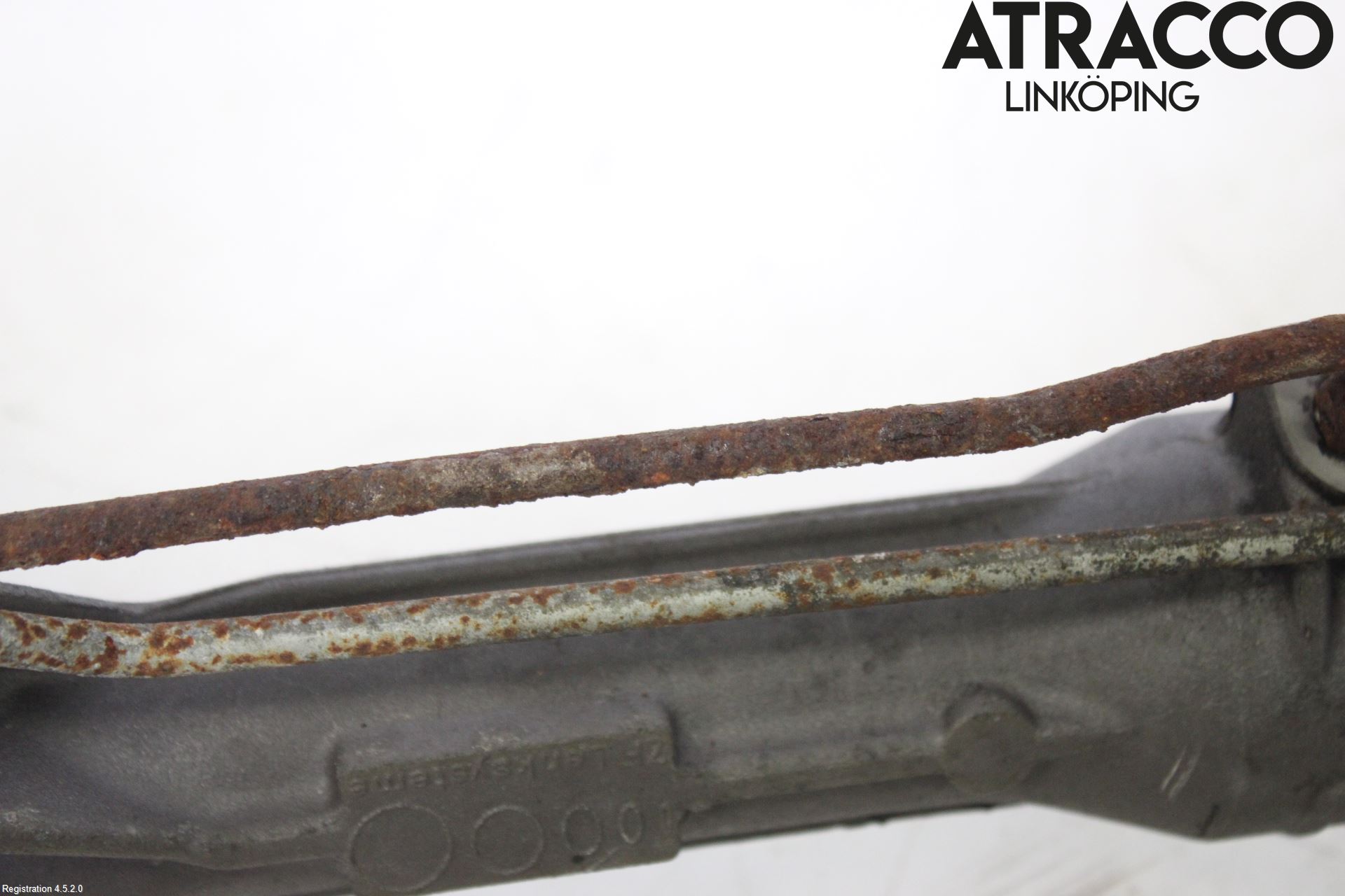 BMW 3 E90/91 SED/TOU 05-12 Servo Snekke - Tannstang