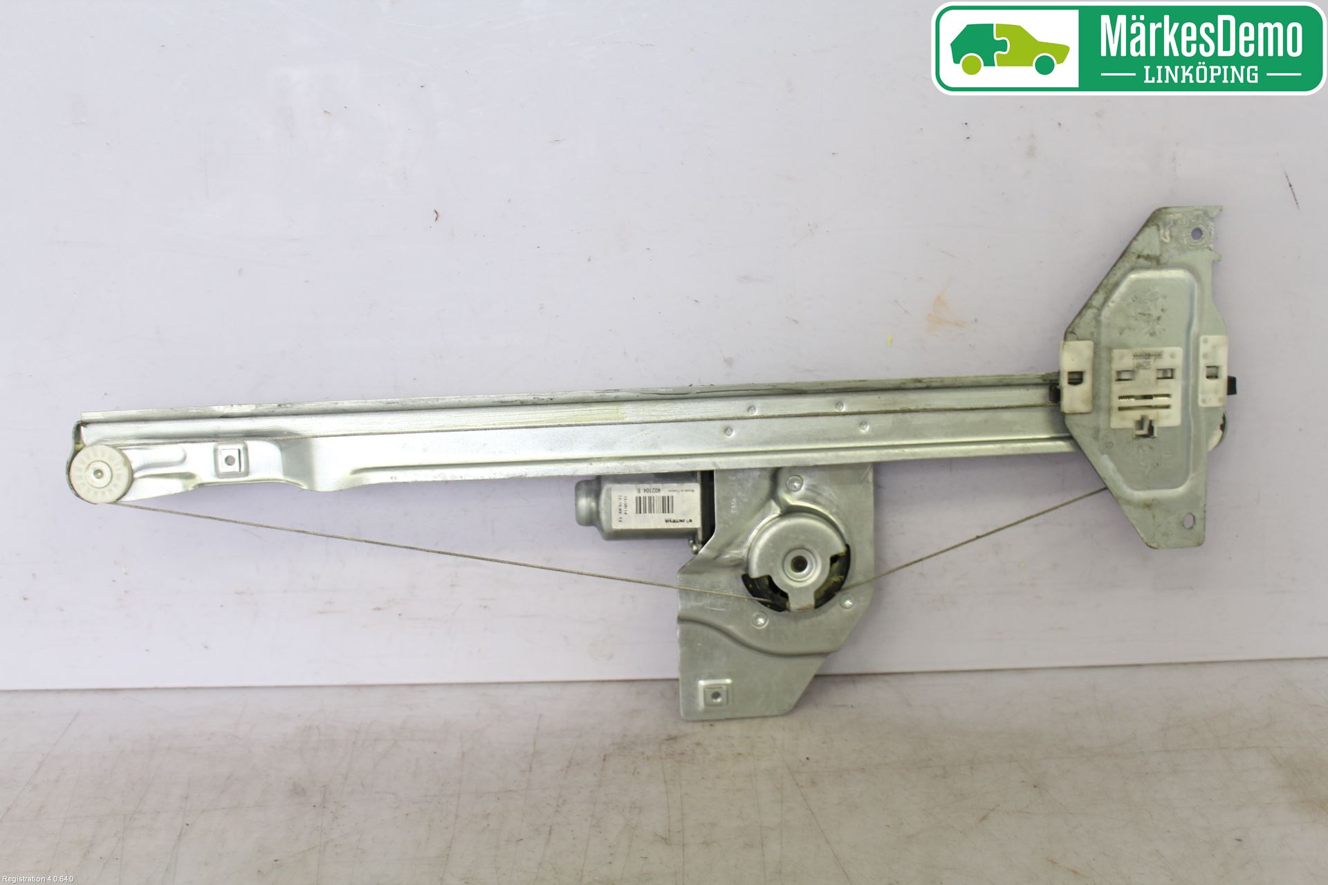 Peugeot PARTNER 08-15 Vindusheis El Komp