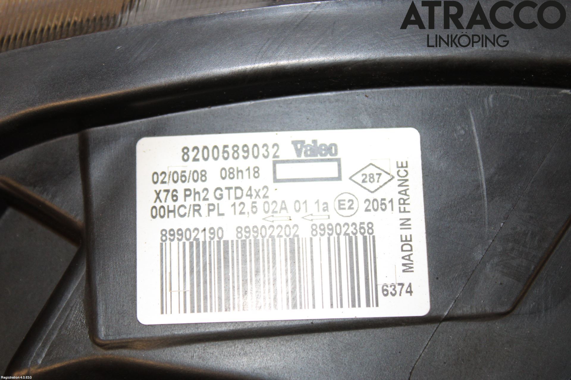 Nissan KUBISTAR Frontlykt Venstre