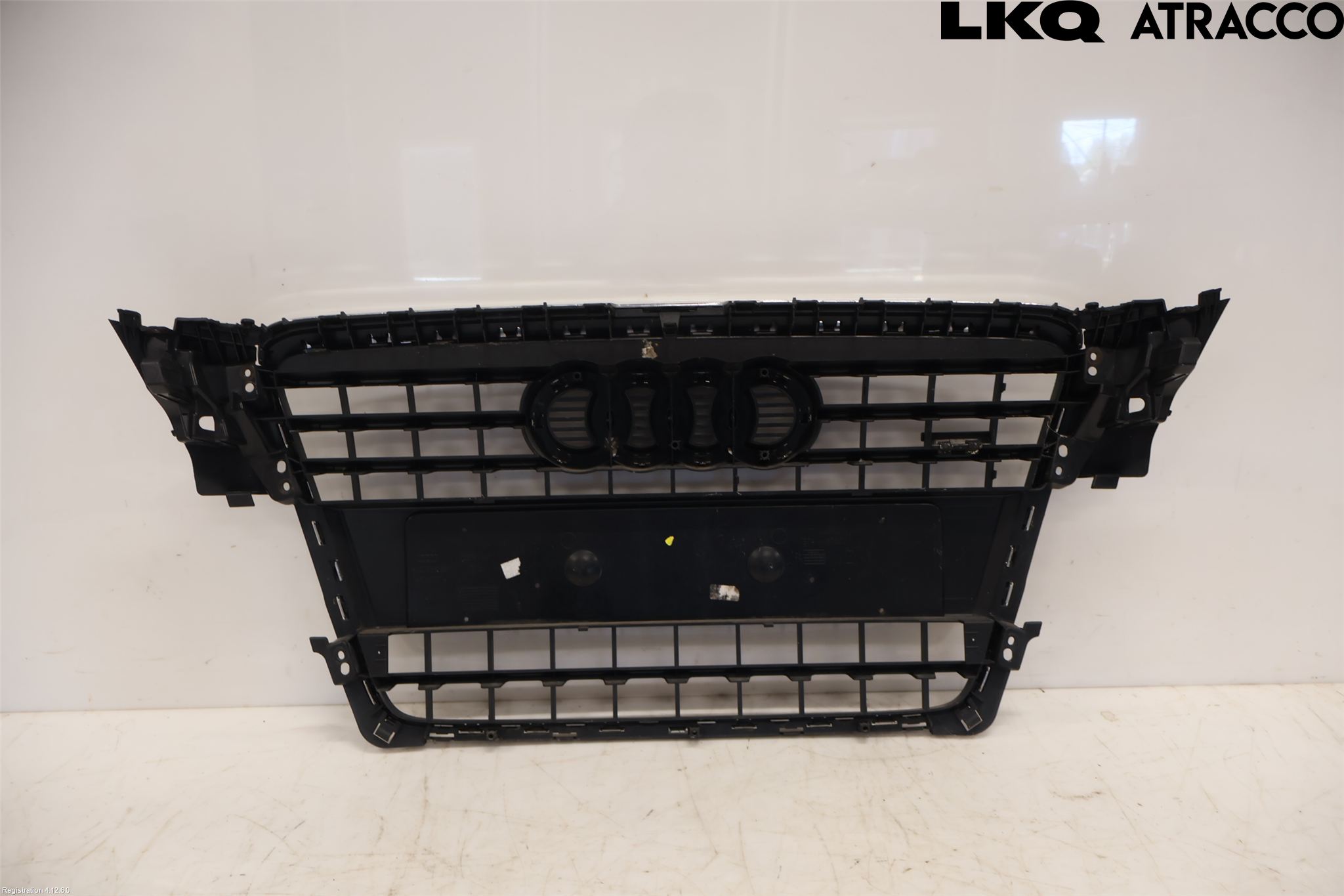 Audi A4/S4 08-11 Grill Komplett