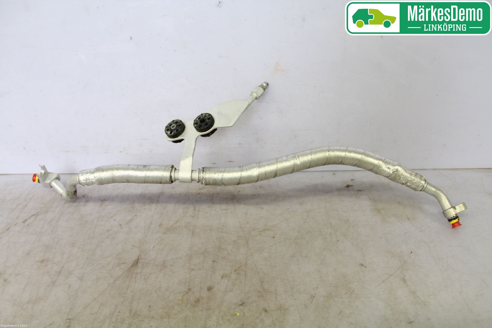 BMW 5 E60/61 Sed/Tou 02-10 Varme Ac Slange - Rør