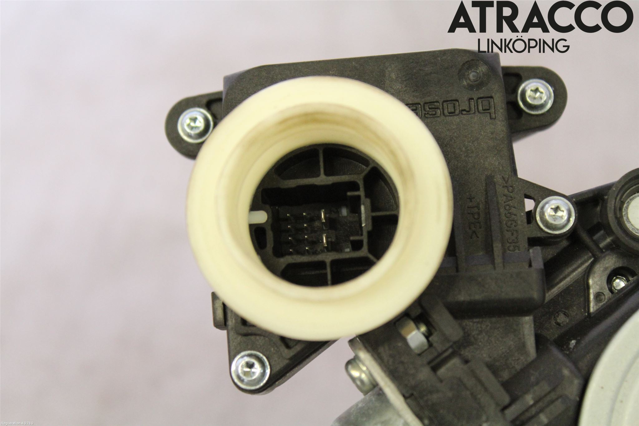 Toyota AURIS 13-19 Vindusheis El Komp