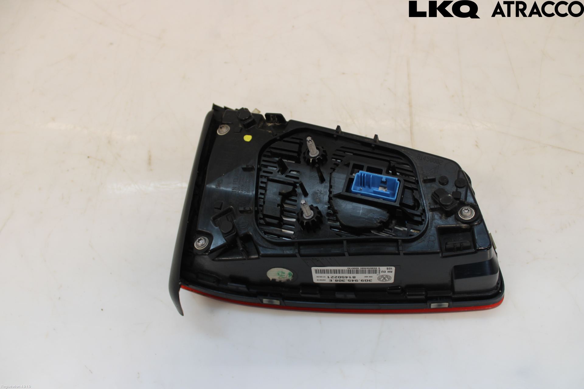 Volkswagen VW PASSAT 15-19 Baklykt Høyre  På Luke(Indre)