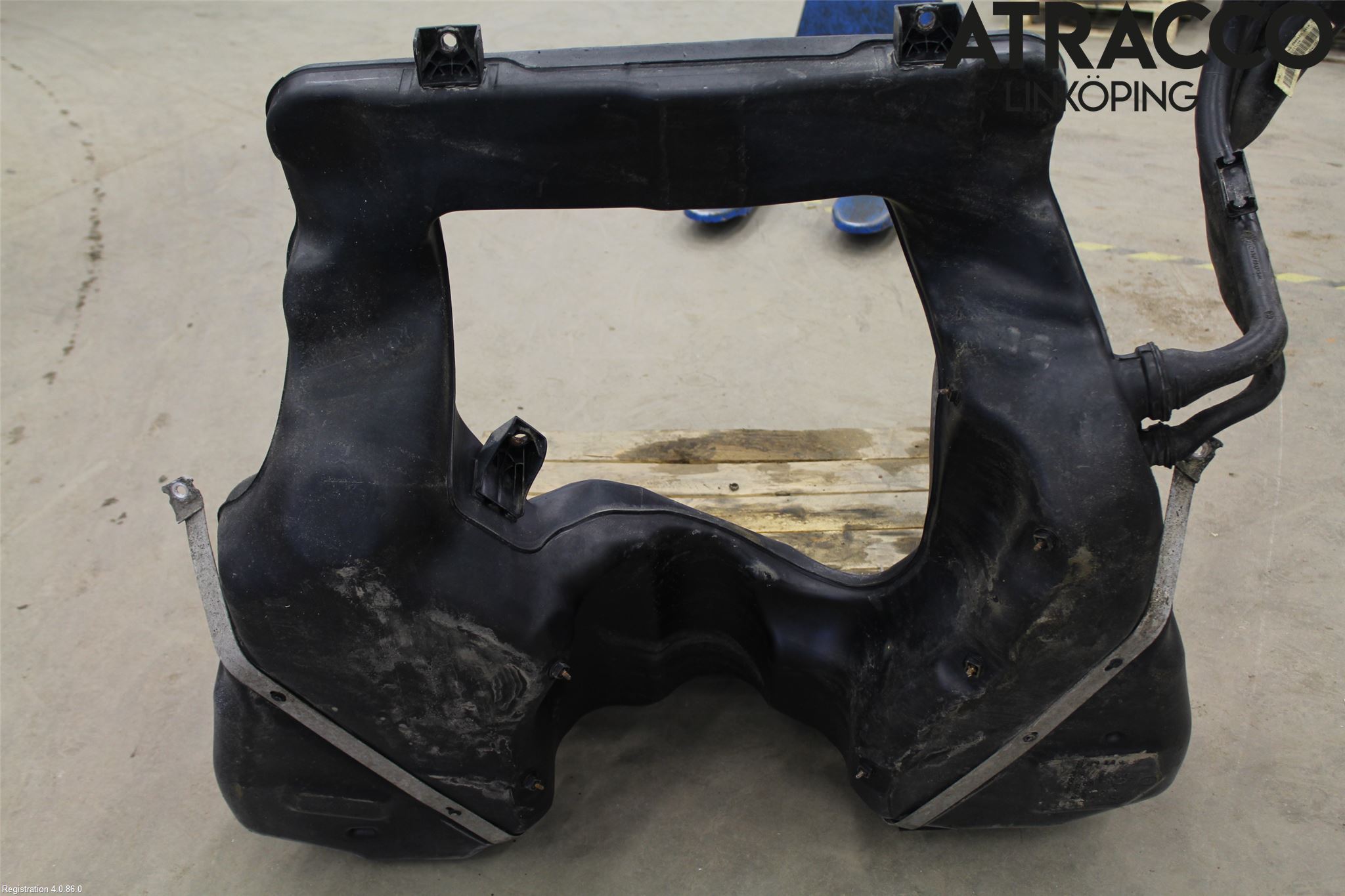 Volkswagen VW PASSAT 11-14 Drivstofftank Diesel