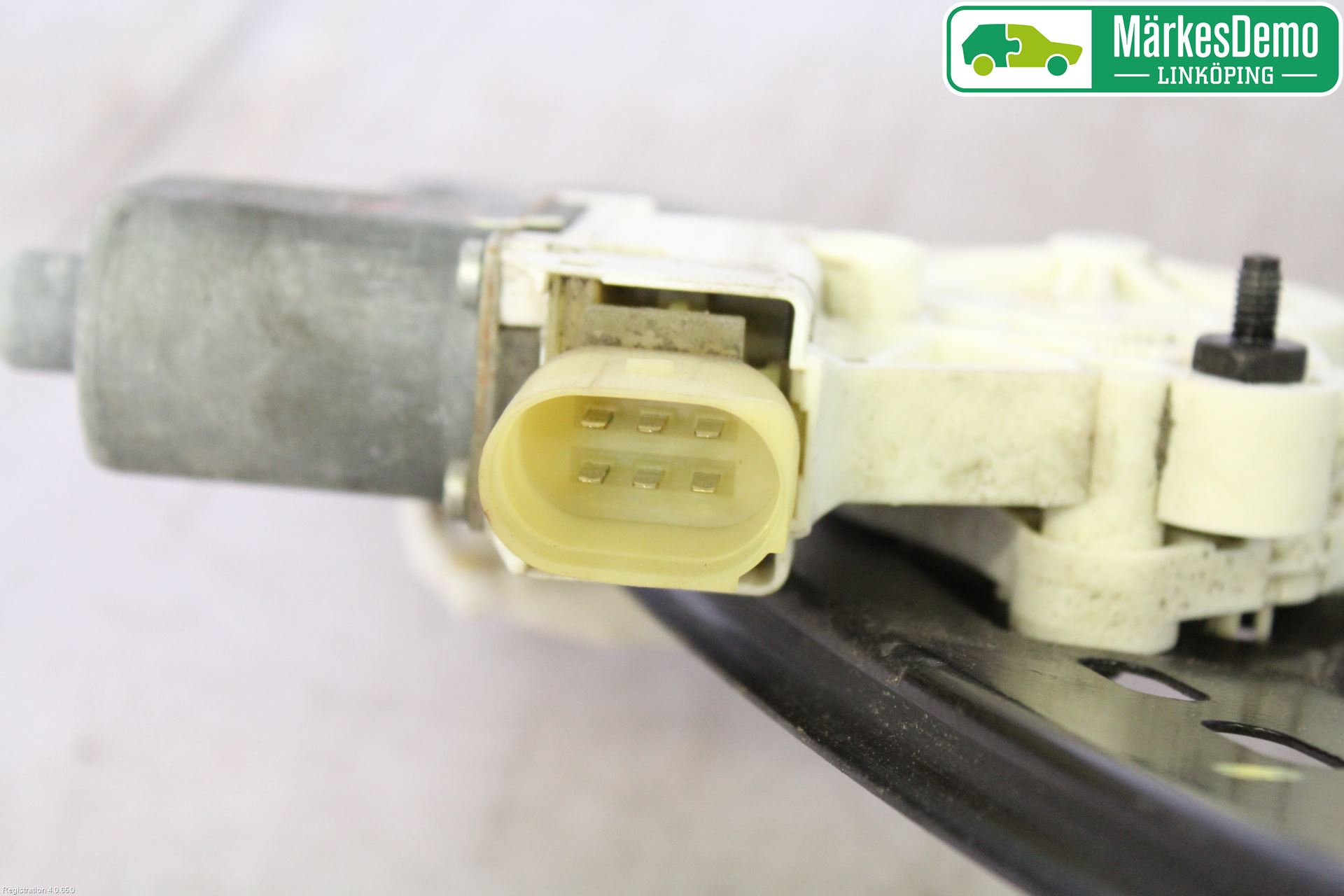 BMW 3 E90/91 SED/TOU 05-12 Vindusheis El Komp