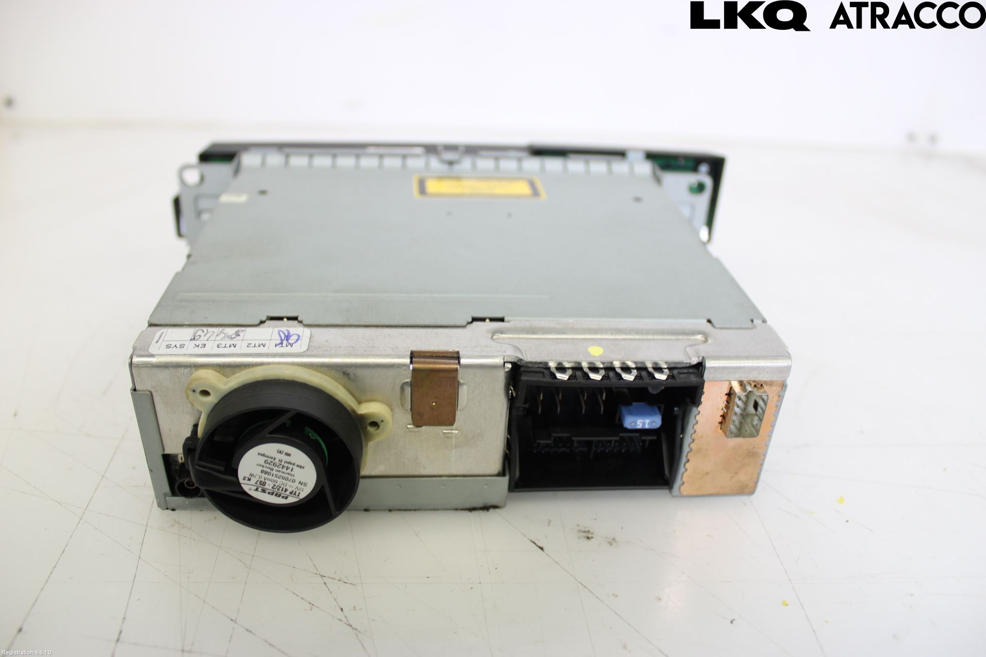 BMW 5 E60/61 Sed/Tou 02-10 Stereo Radio Med Cd