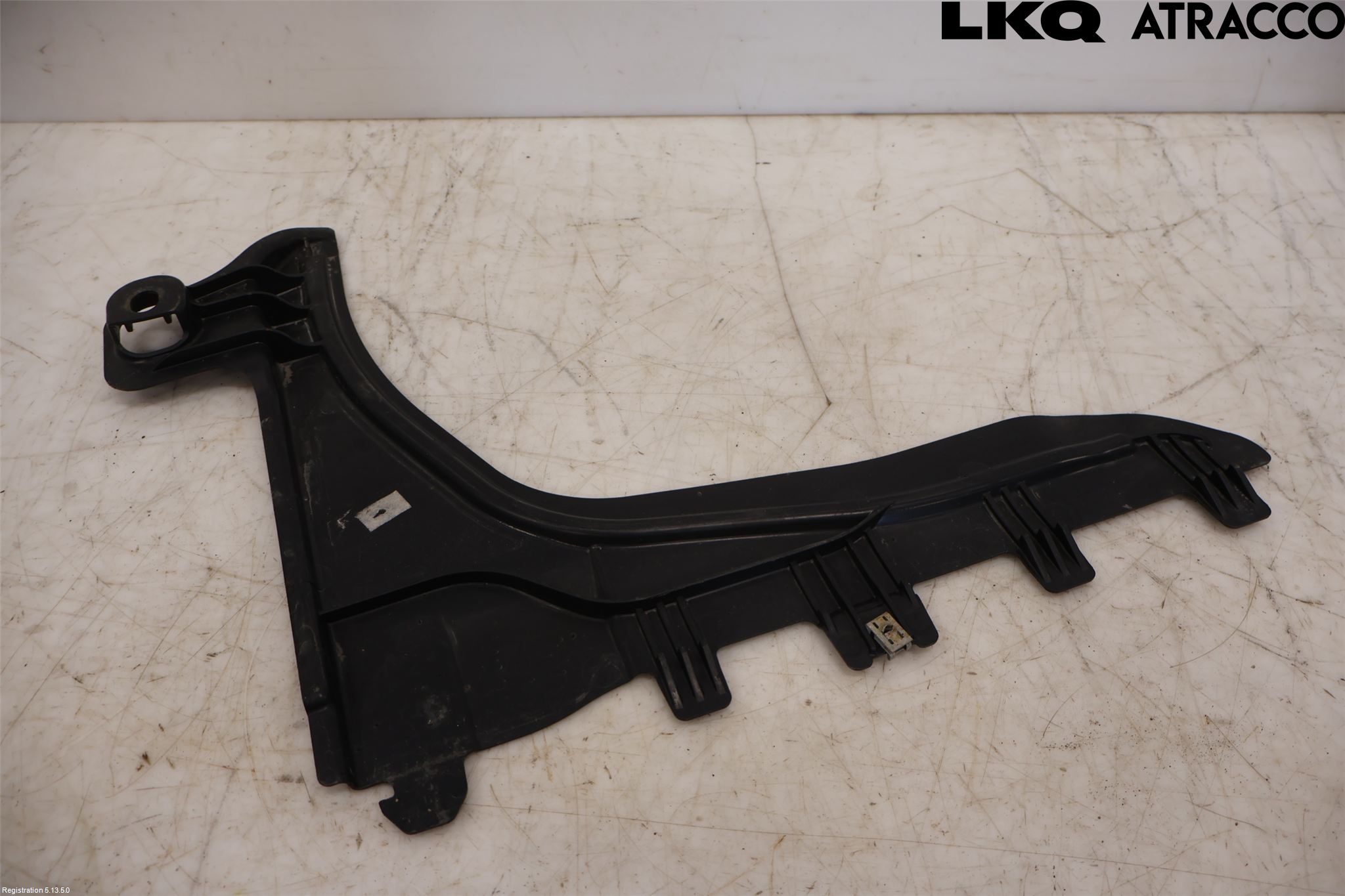 Volkswagen VW GOLF / E-GOLF VIII 20- Bunnplate U Motor-Gear-Dørk