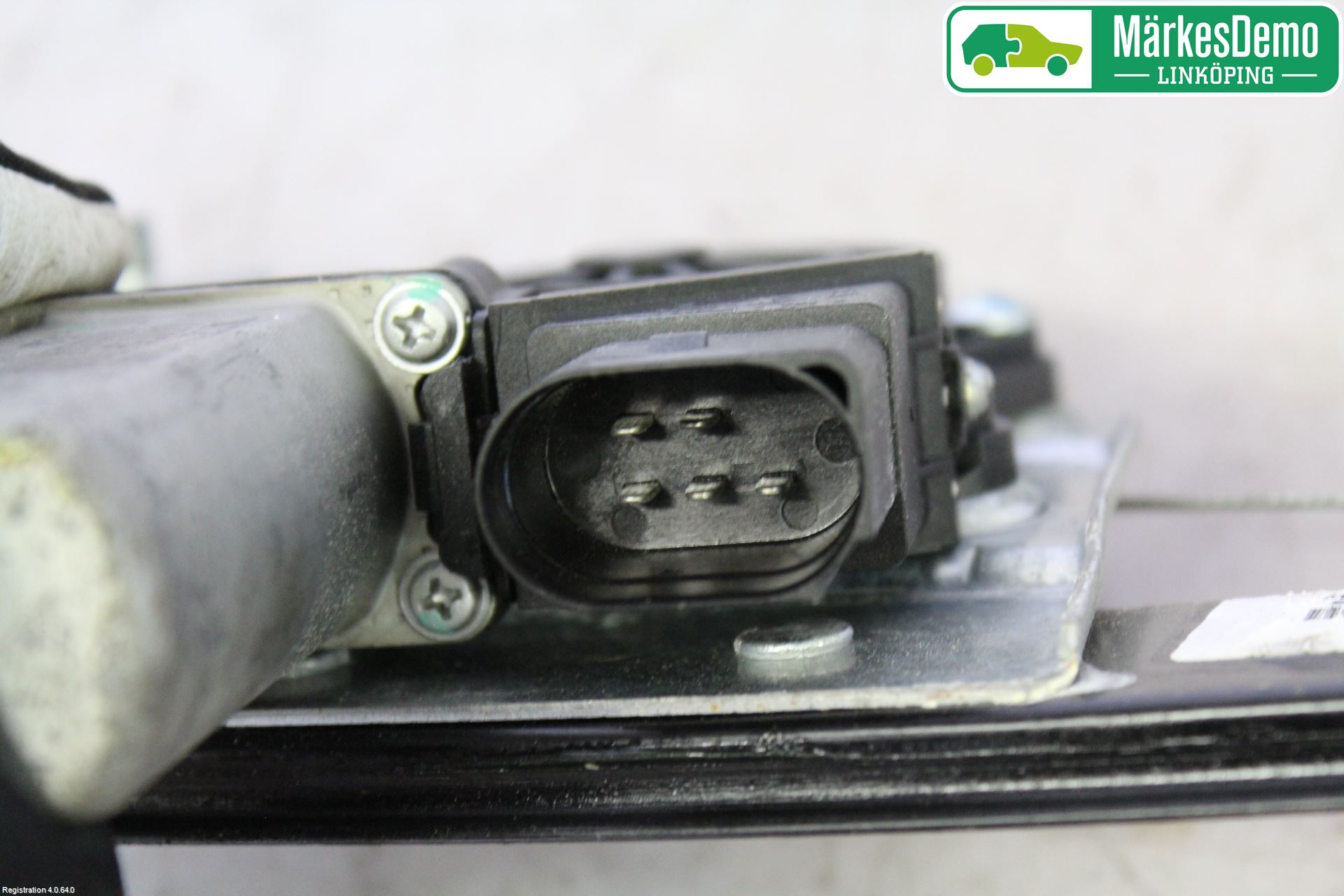 BMW 3 E90/91 SED/TOU 05-12 Vindusheis El Komp