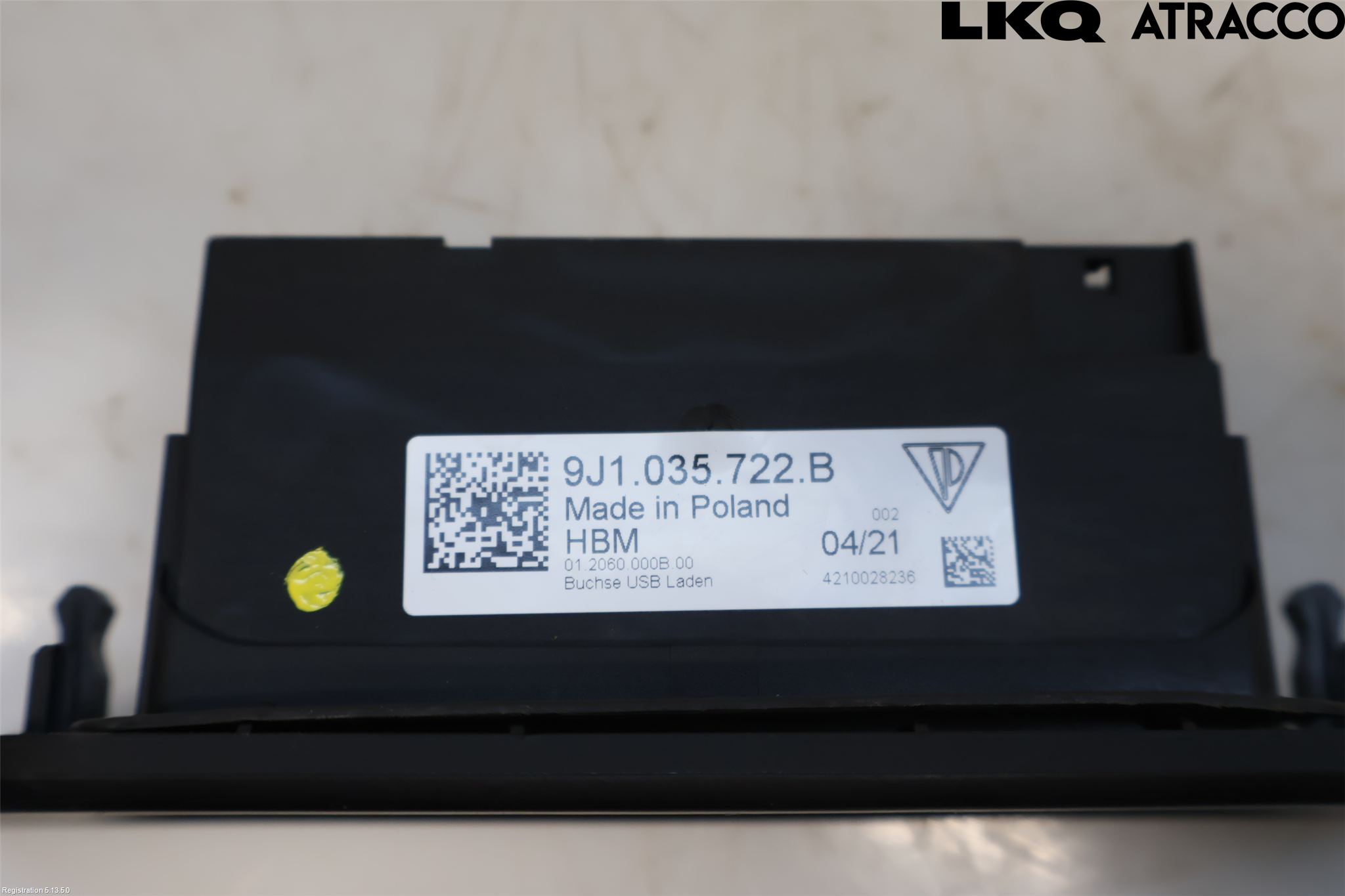 Porsche TAYCAN 20- Usb Connection
