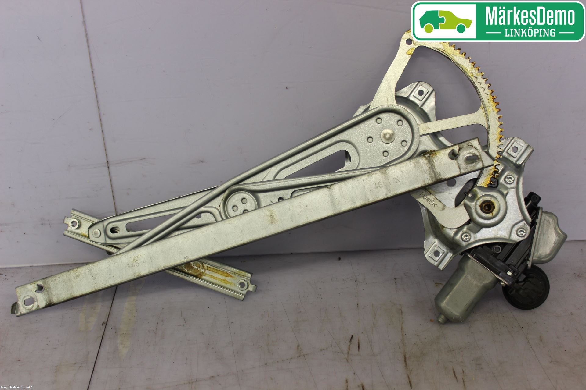 Toyota YARIS XP130 12-14 Vindusheis El Komp