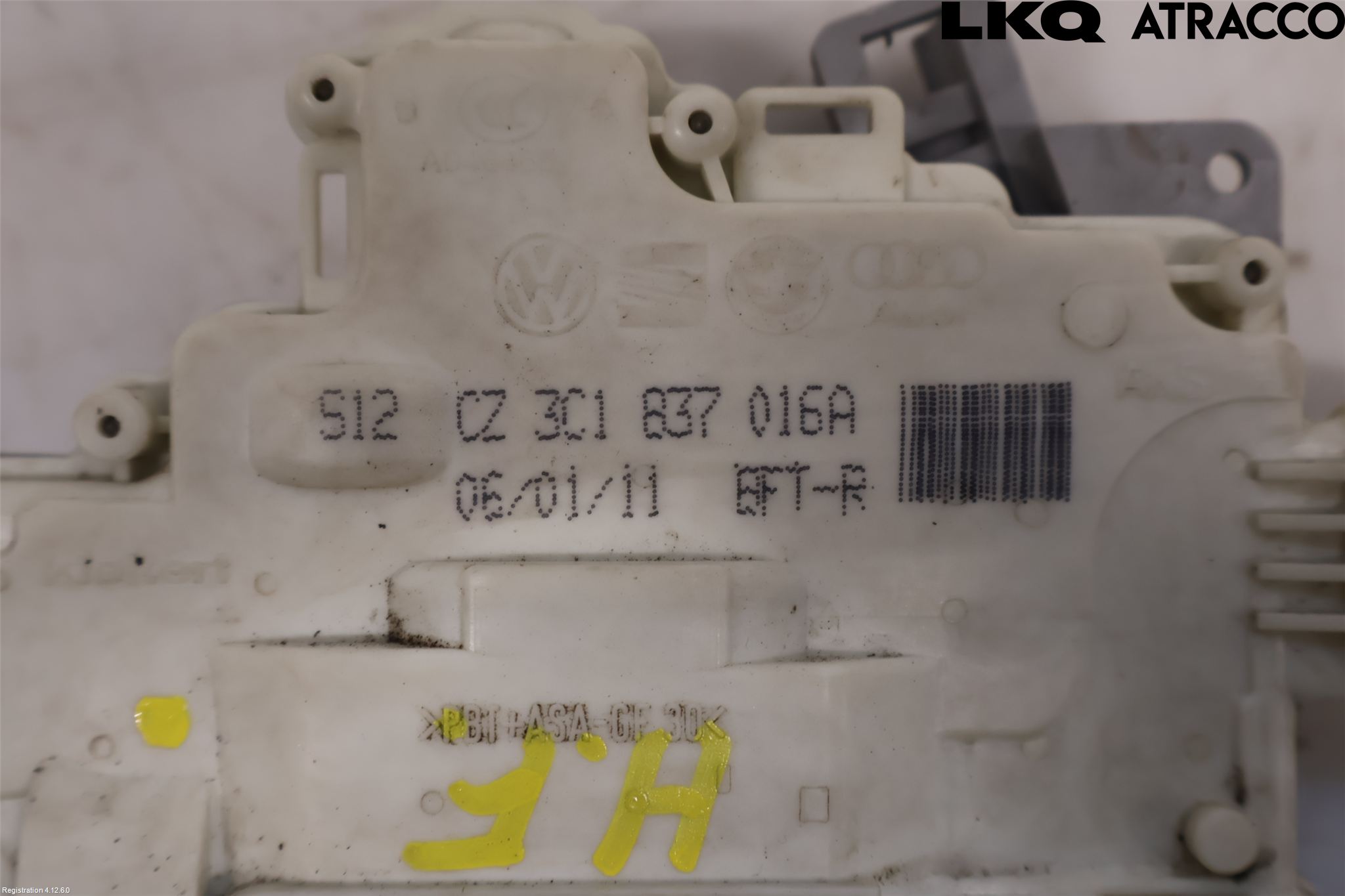 Volkswagen VW PASSAT 11-14 Dørlås - Låsekasse