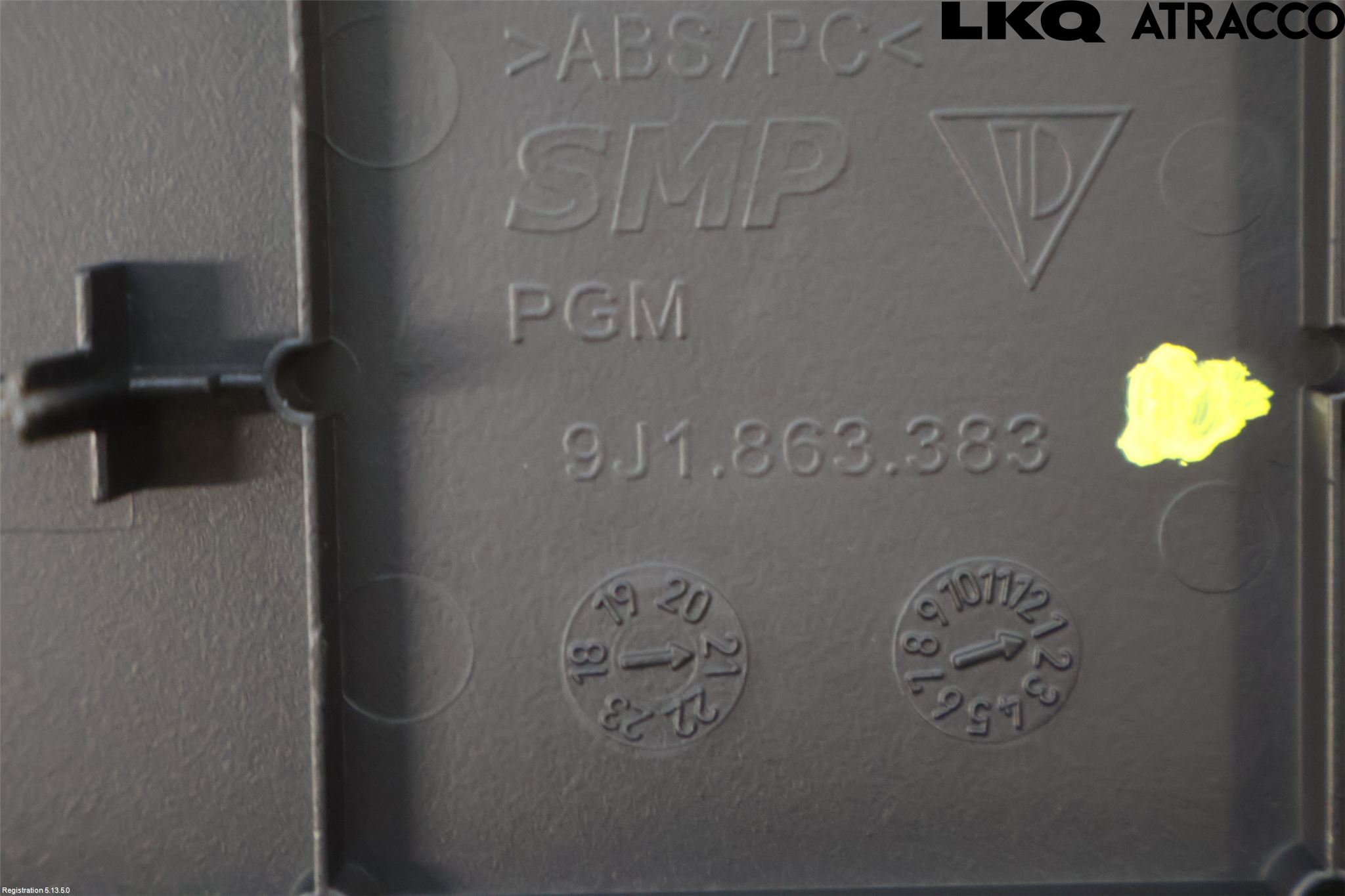 Porsche TAYCAN 20- Innr Konsoll-Lomme