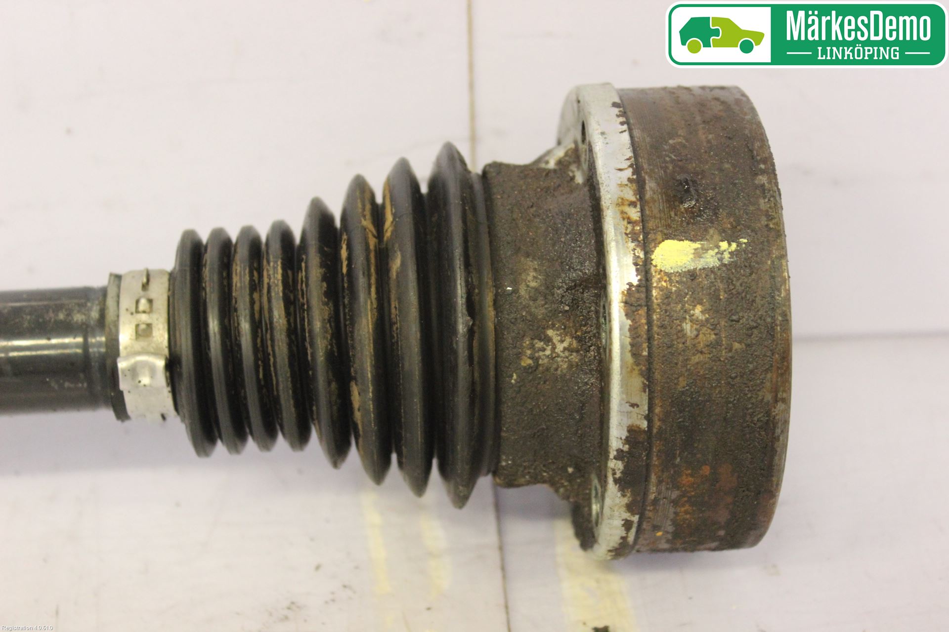 Audi A3/S3 05-13 Drivaksel Foran Kompl Venstre