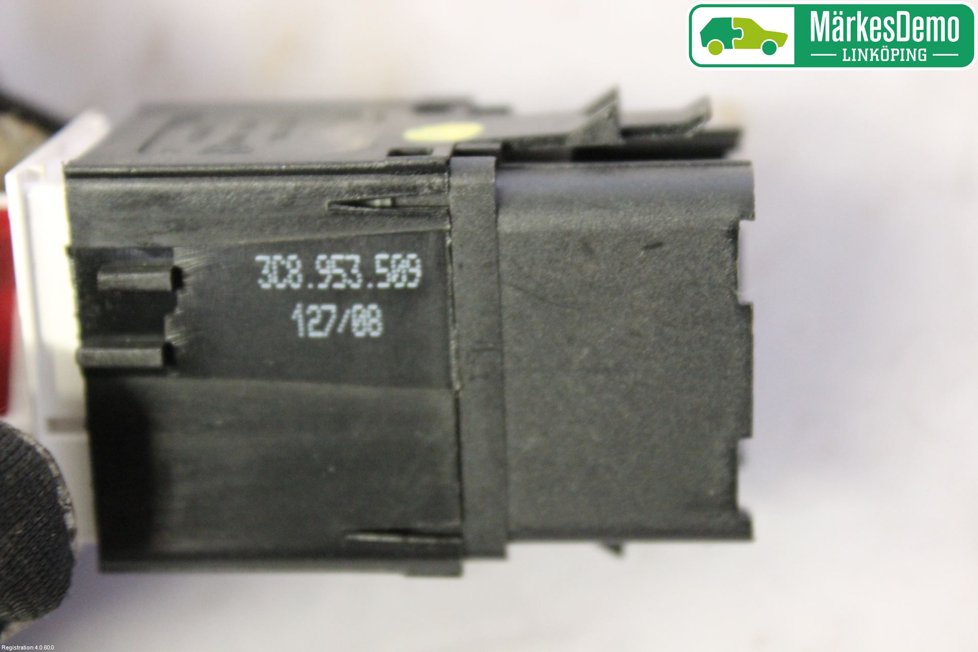 Volkswagen VW PASSAT CC 08-16 Bryter Varsel (Nødblink)