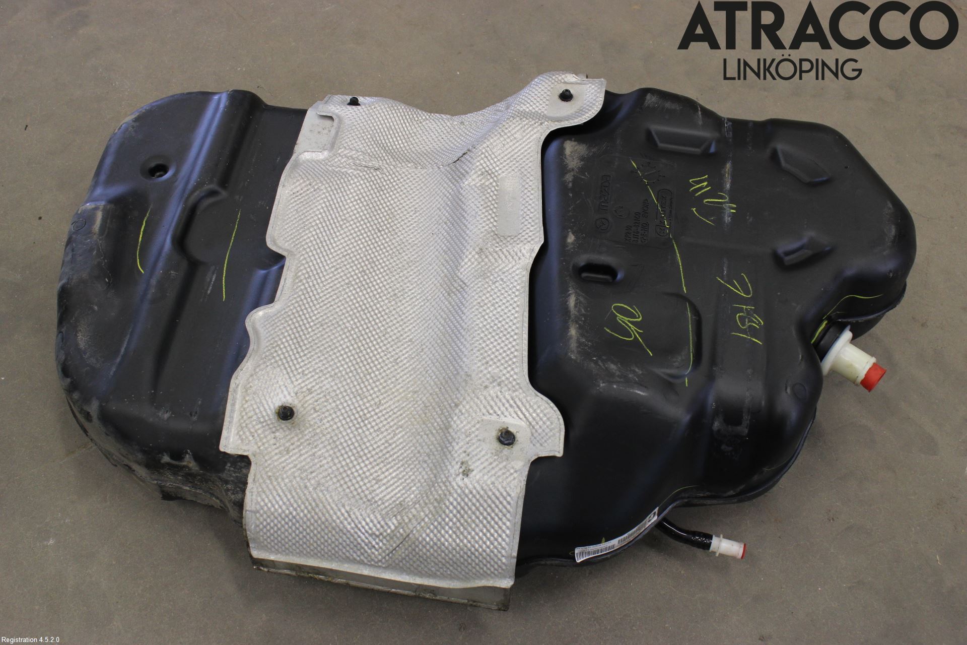 Mazda 3 III 14-19 Drivstofftank