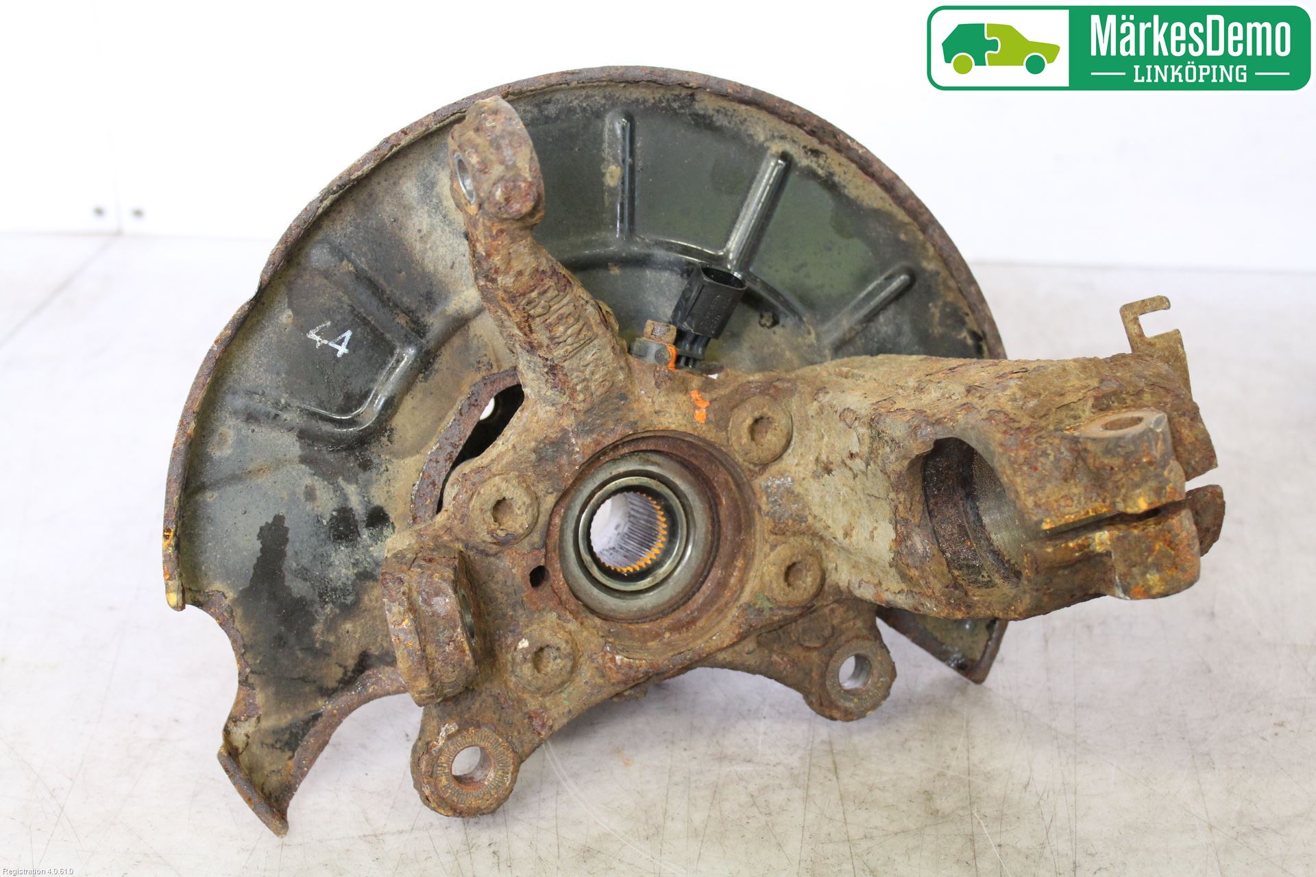 Seat LEON 06-12 Spindel Vf