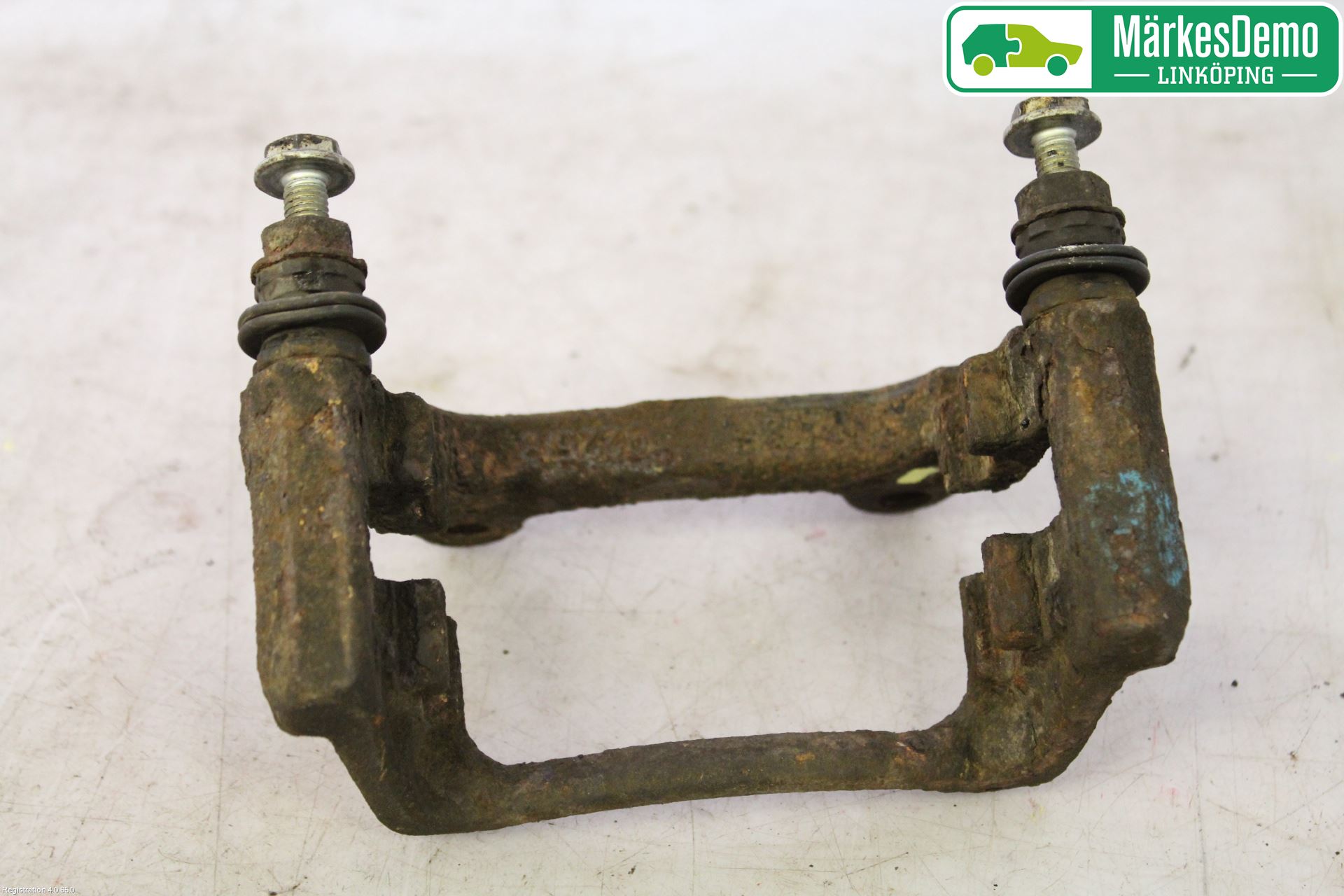 Volkswagen VW PASSAT 05-11 Bremsecaliper Feste Holder