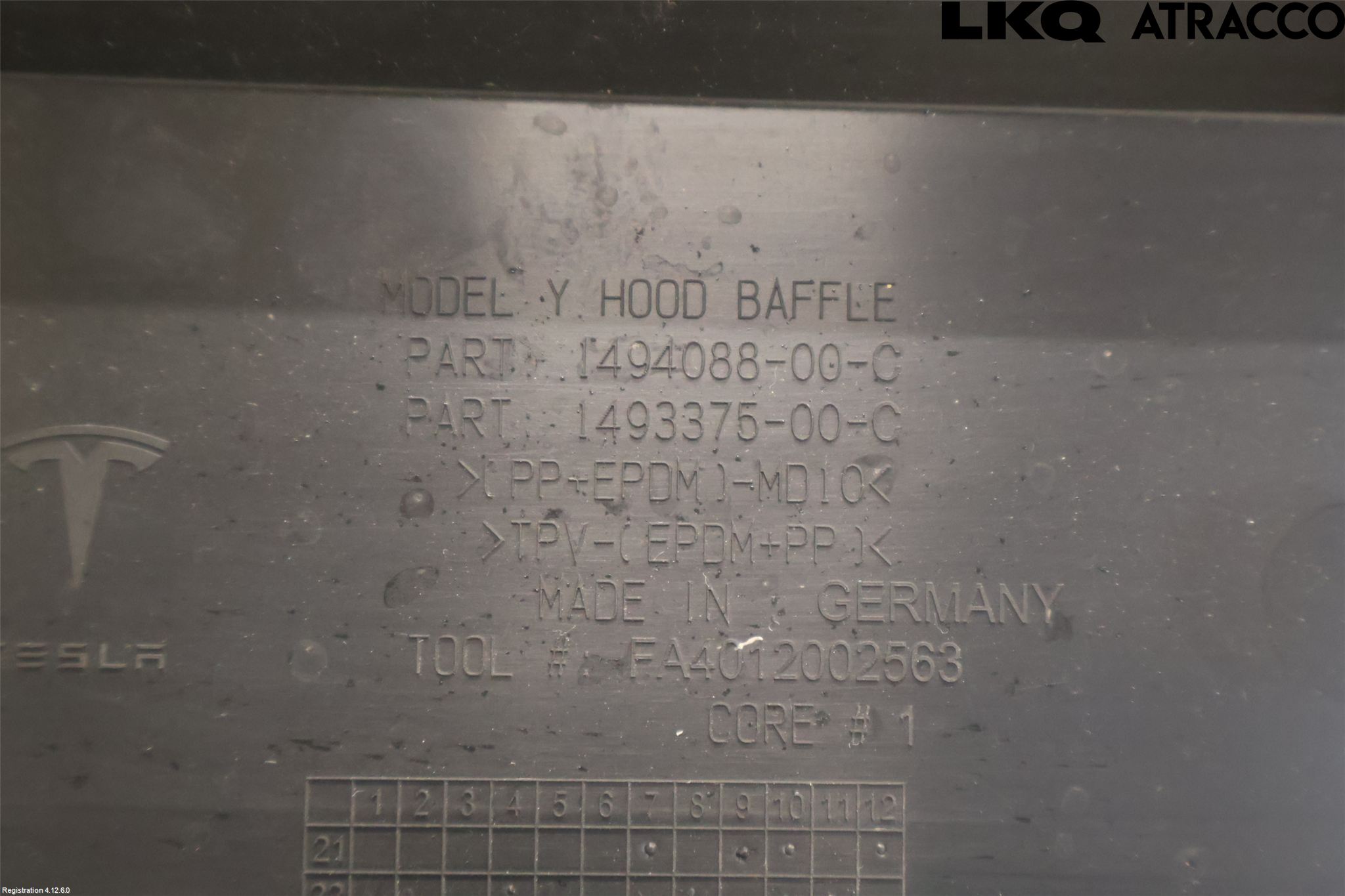 Tesla MODEL Y 21- Innr Bagasjeromkledsel