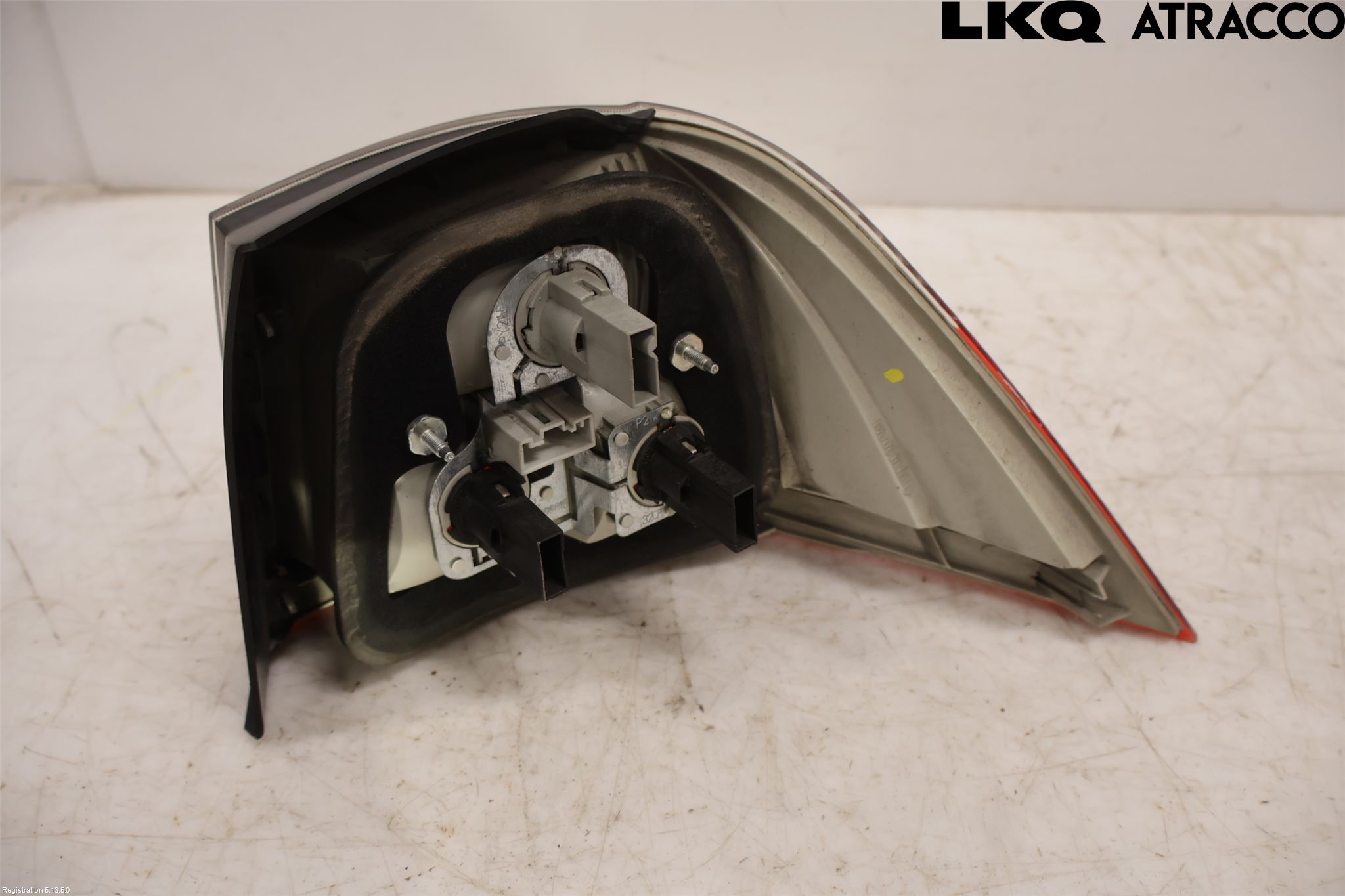 BMW 5 E60/61 Sed/Tou 02-10 Baklykt Venstre