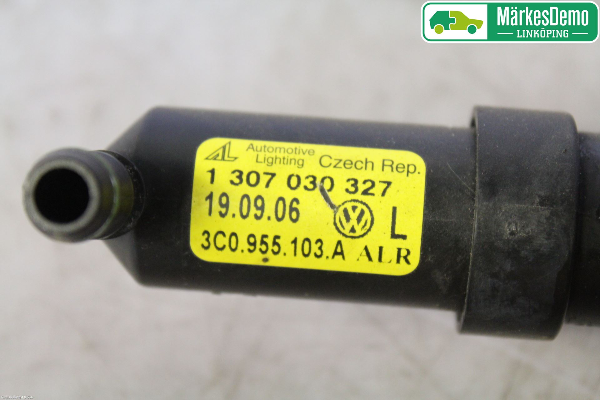 Volkswagen VW PASSAT 05-11 Spylerdyse Frontlykter