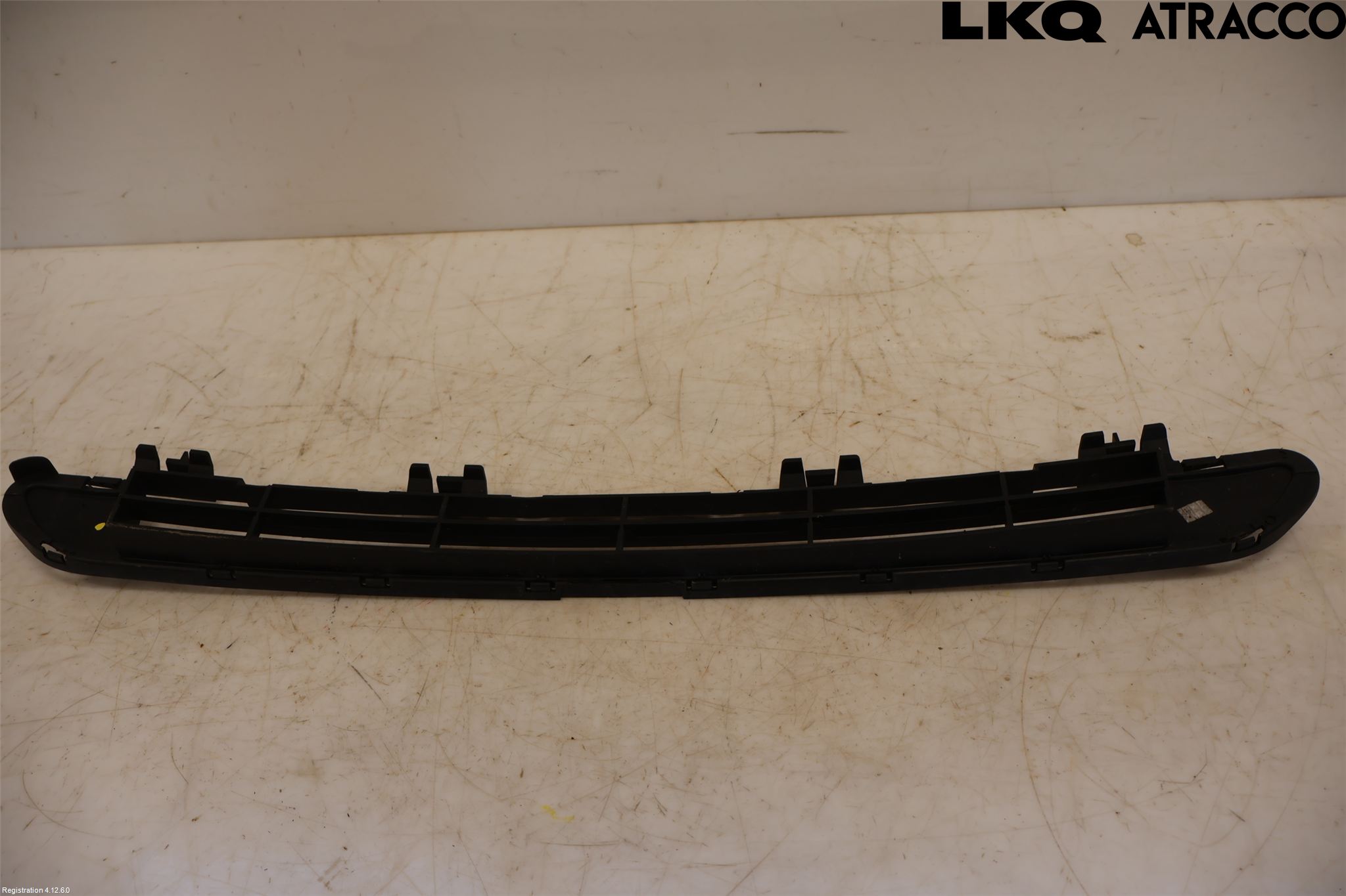 Peugeot 508 11-18 Grilldel Midt